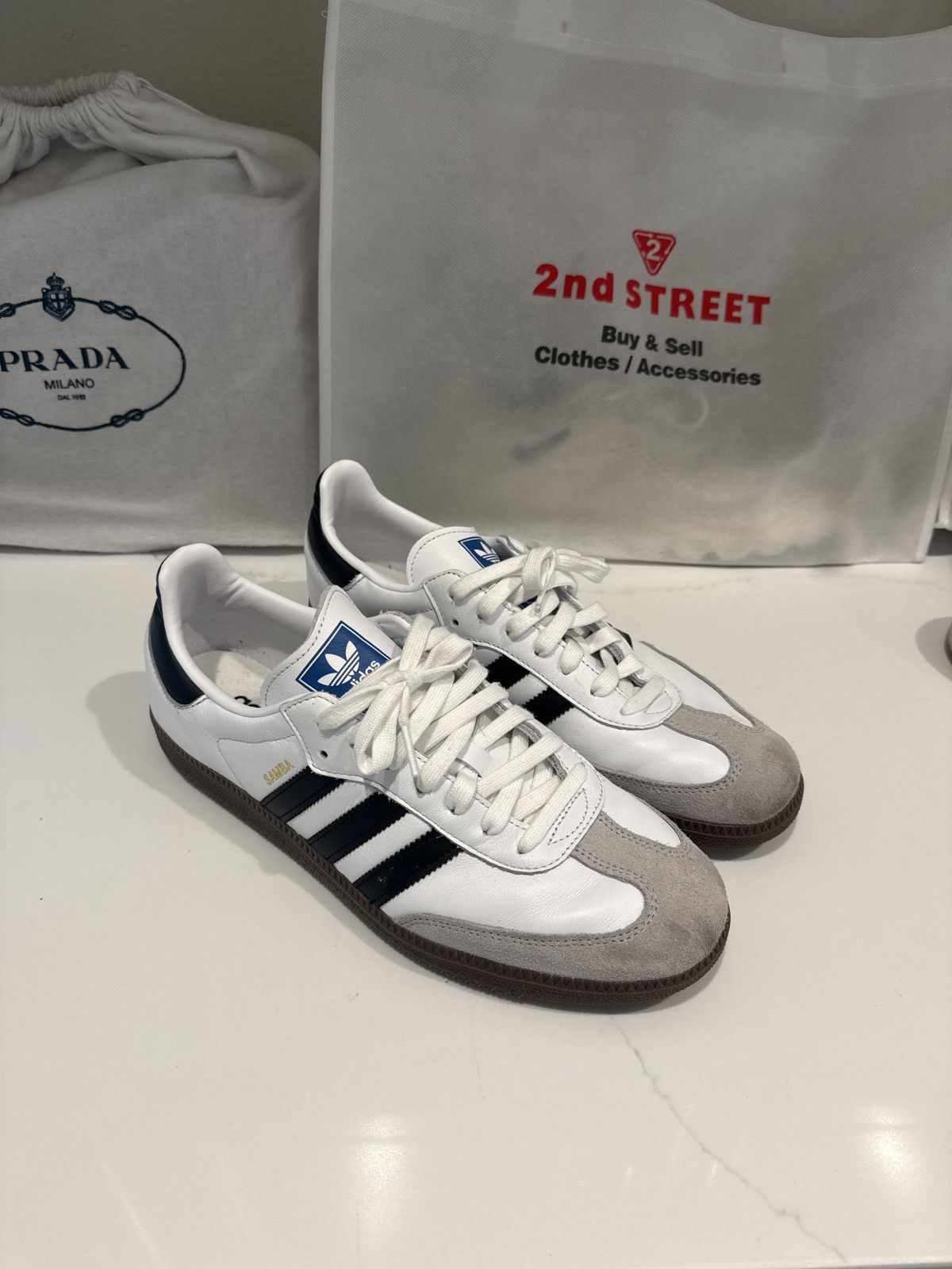 adidas gazelle silver green womens Adidas Samba OG USA Navy main image 1