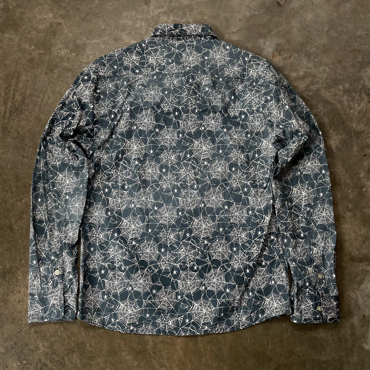 Japanese Brand Pawn nomads spider web shirt Size US L / EU 52-54 / 3 - 2 Thumbnail