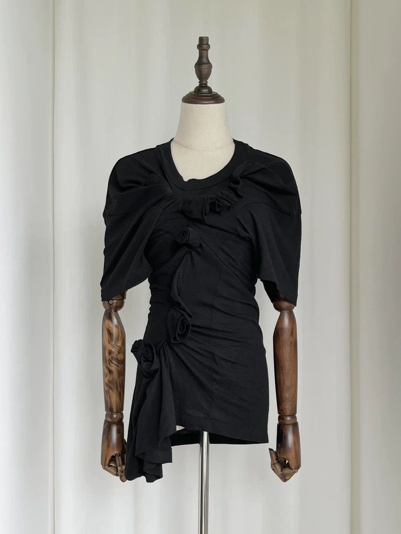 Comme des Garcons Comme Des Garcons Flower decorative twisted short-sleeved Size S / US 4 / IT 40 - 2 Thumbnail
