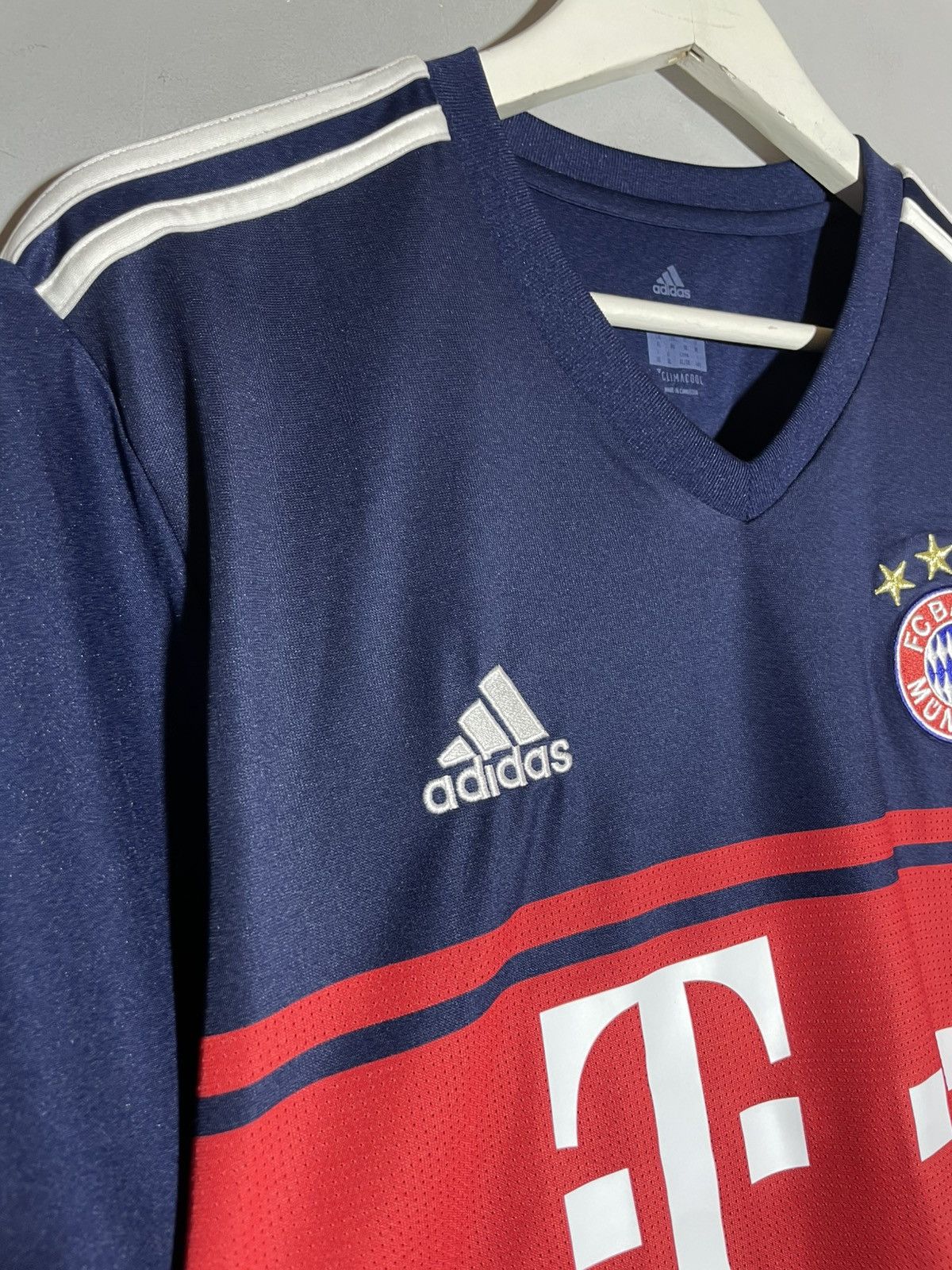 Adidas Bayern Munchen Adidas 2017/18 Away Football Shirt Size US XL / EU 56 / 4 - 5 Thumbnail