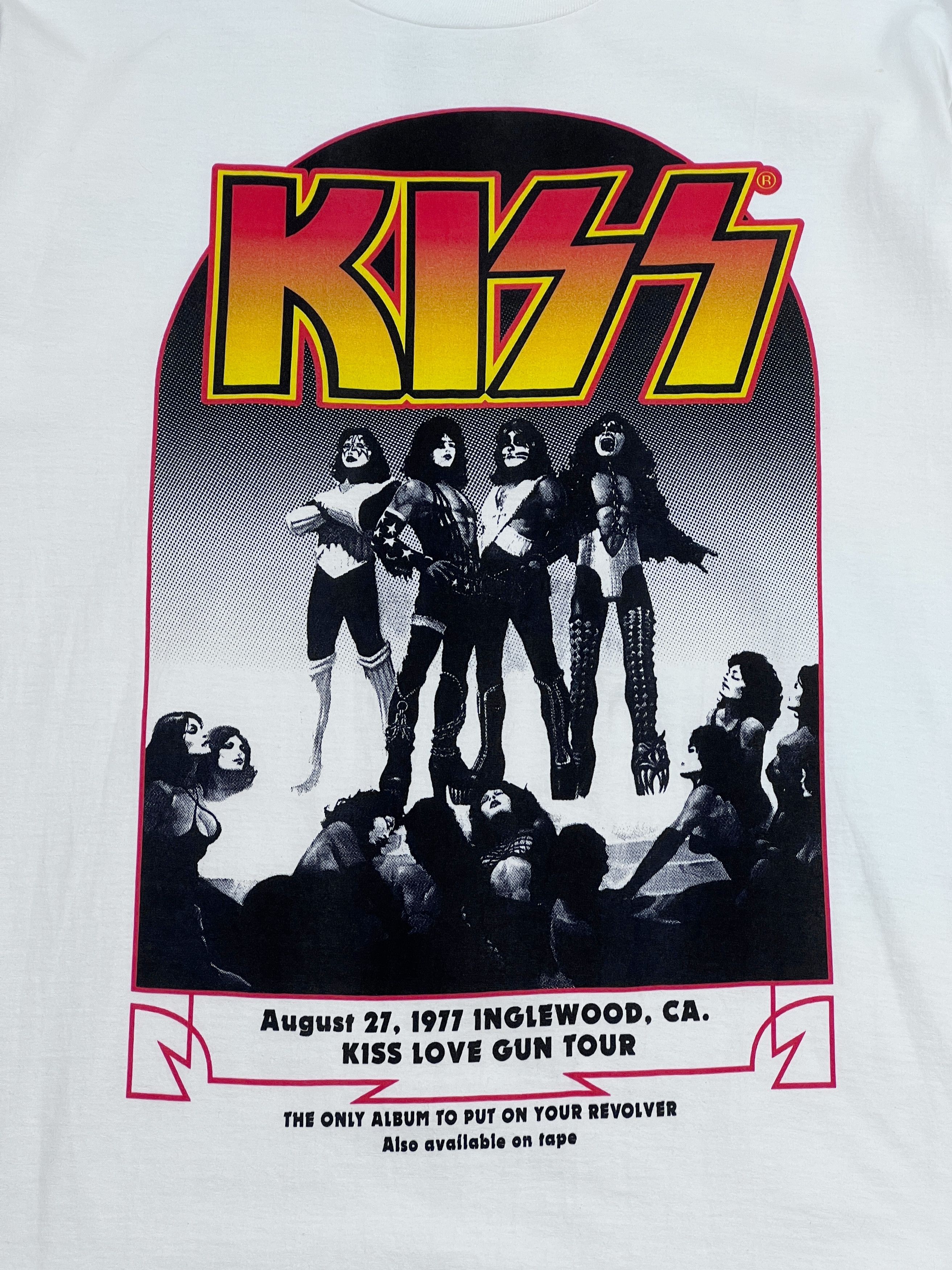 Band Tees Kiss T-Shirt Love Gun Tour by Port & Company Size US M / EU 48-50 / 2 - 10 Thumbnail