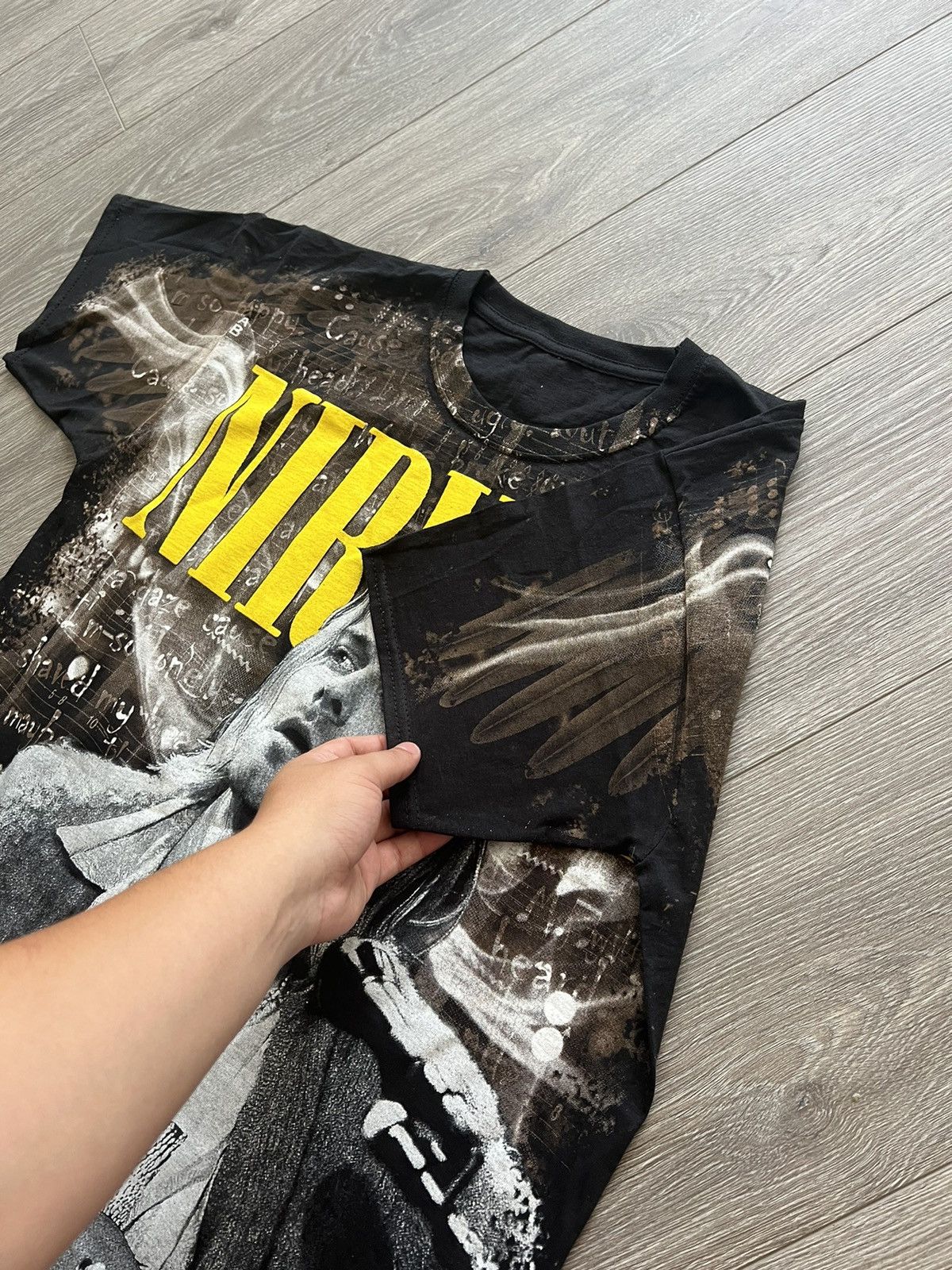 Band Tees × Nirvana 💥💥 Kurt Cobain Nirvana Band Tee Over Print Size US L / EU 52-54 / 3 - 14 Thumbnail