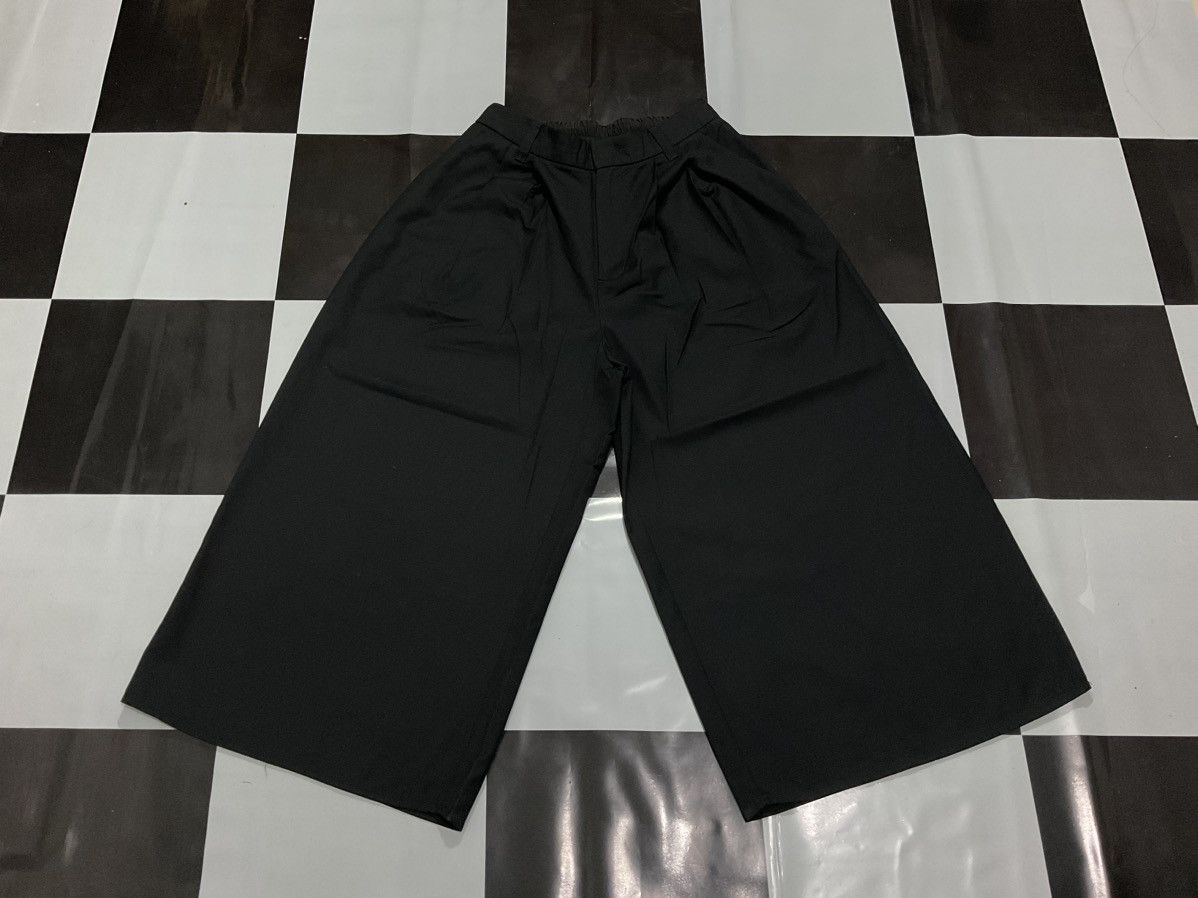 🔥 Gu Wide Legs Cropped Pants