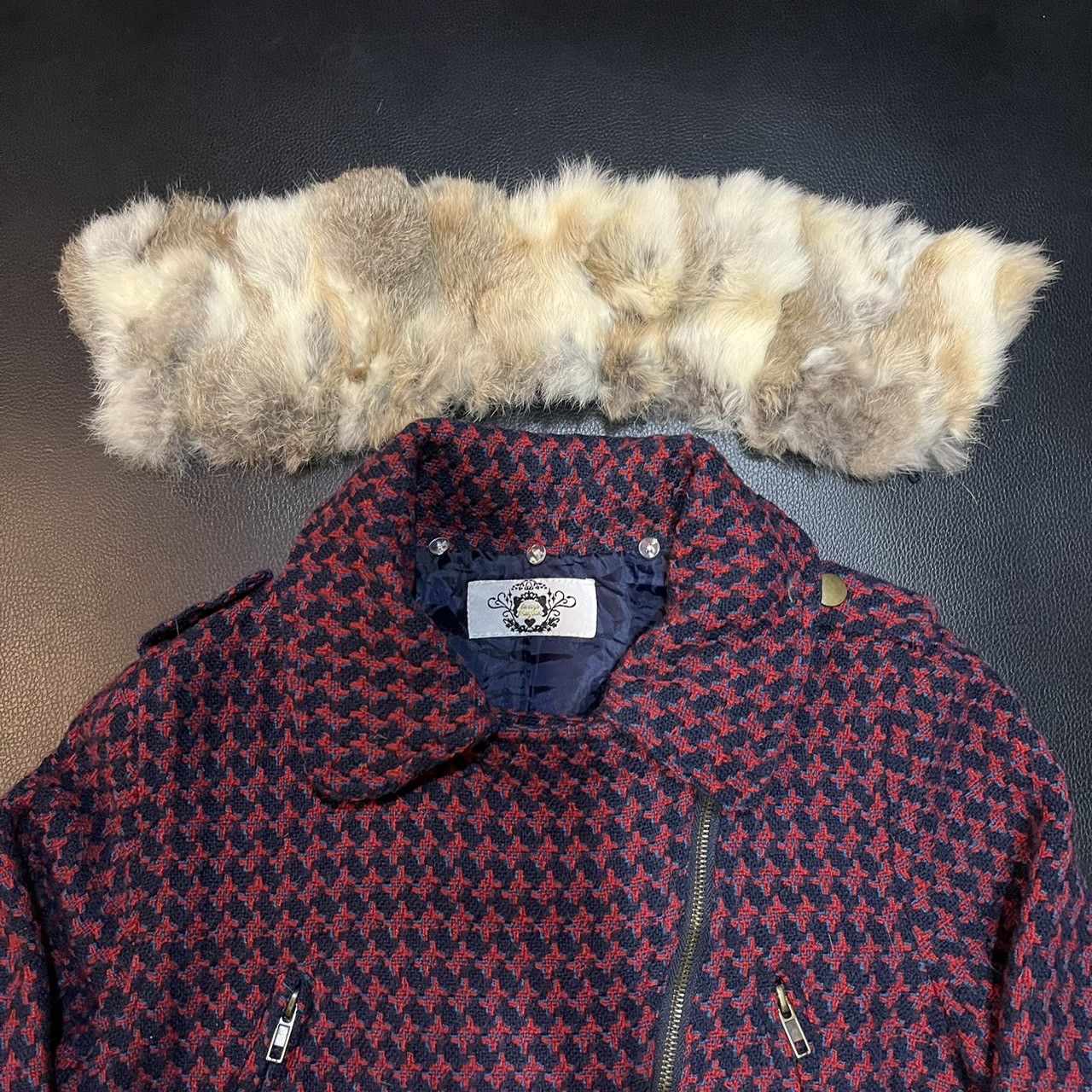 Japanese Brand japanese brand fur removable jacketif6was9LGBavantgardestyle Size US M / EU 48-50 / 2 - 6 Thumbnail