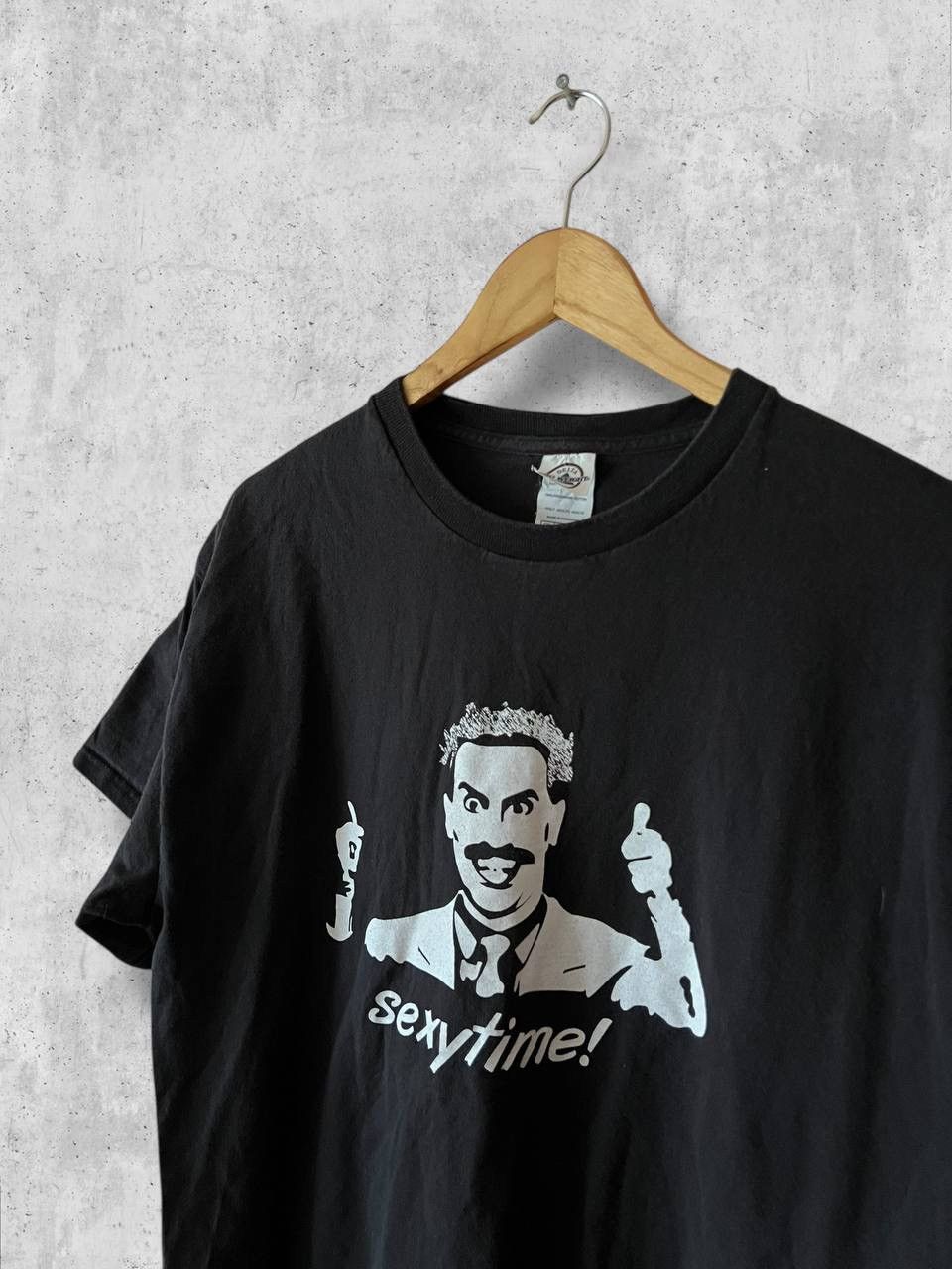 Vintage BORAT movie SEXYTIME! Vintage 2006 tee t shirt boxy Size US L / EU 52-54 / 3 - 2 Thumbnail