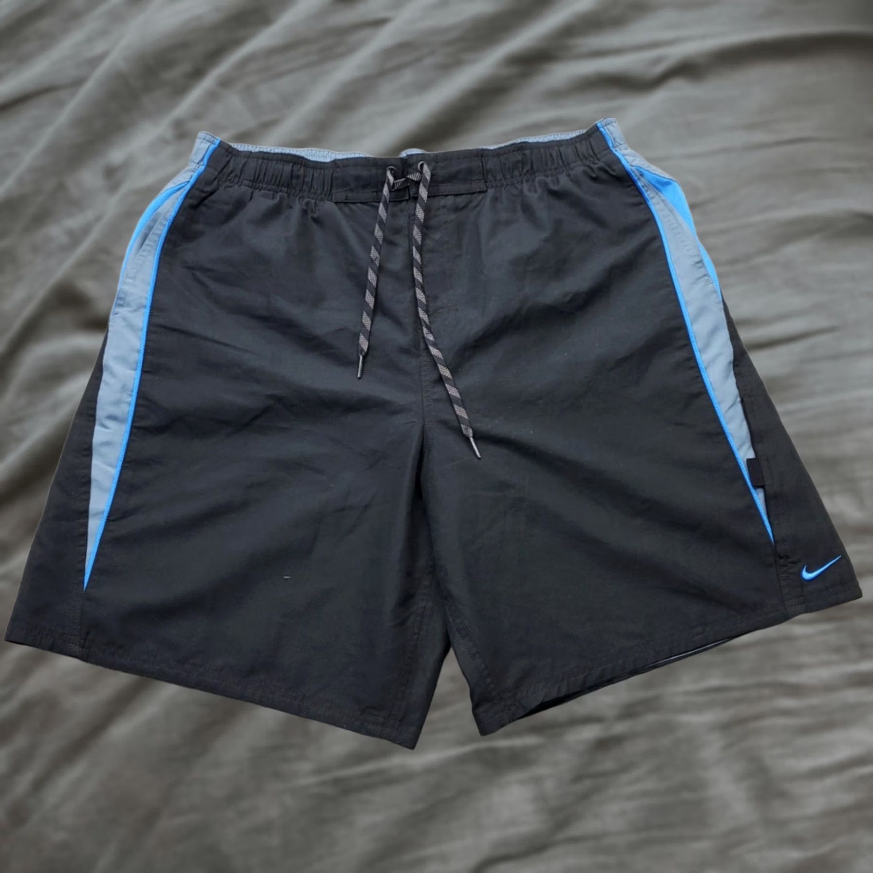 Nike Nike Swim Shorts Mens XL Multicolor Elastic Waist Drawstring Liner Surfing Beach Bottom Nike Size US 36 / EU 52 - 1 Thumbnail