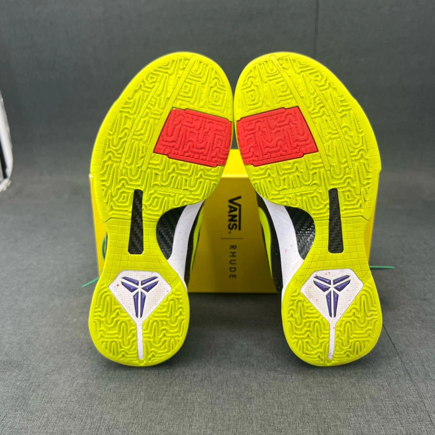 Nike ZK5 Clown Size 42 Near Mint Condition Size US 9 / EU 42 - 7 Thumbnail