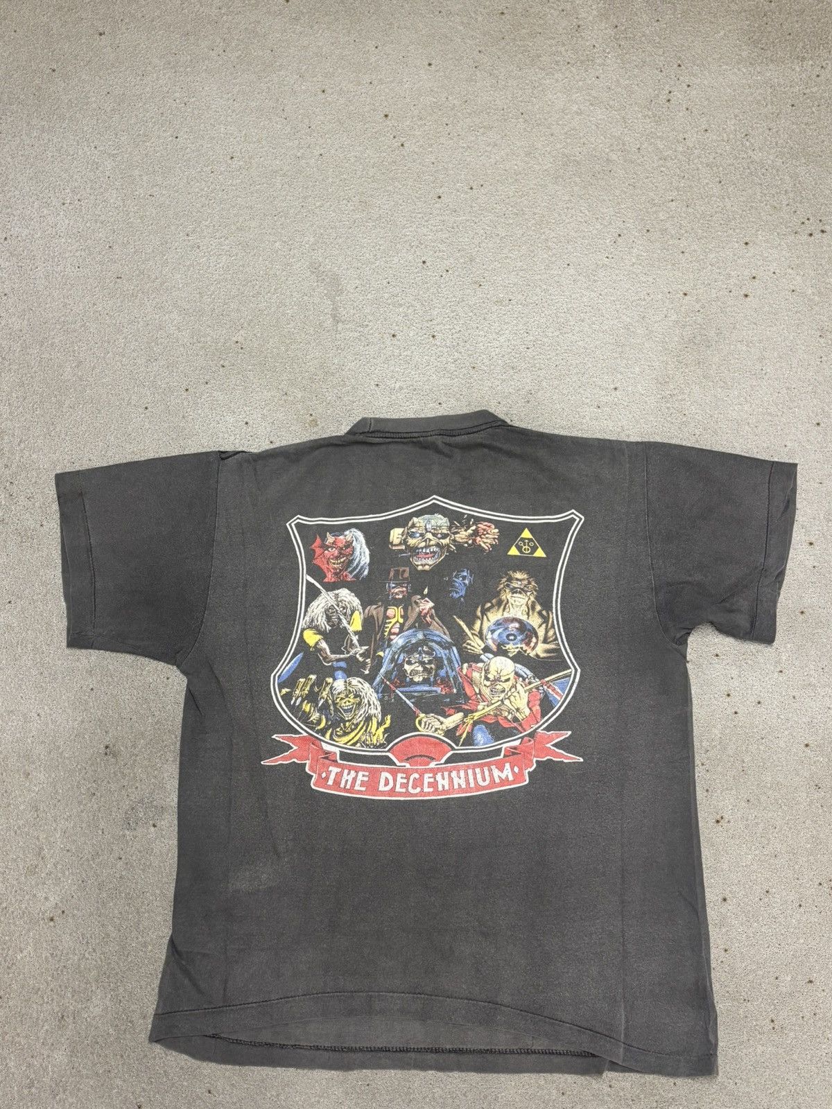 Band Tees 1990 IRON MAIDEN UP THE IRON THE DECENNIUM Decennium Size US XL / EU 56 / 4 - 2 Thumbnail