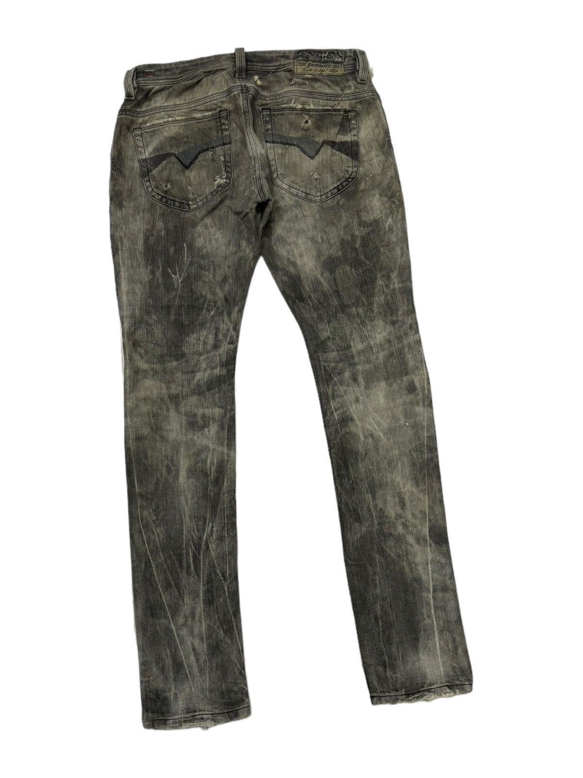 Diesel 🔥DIESEL RARE SNAKE SKIN STYLE ROCKSTAR DISTRESS DENIM JEANS Size US 32 / EU 48 - 4 Thumbnail