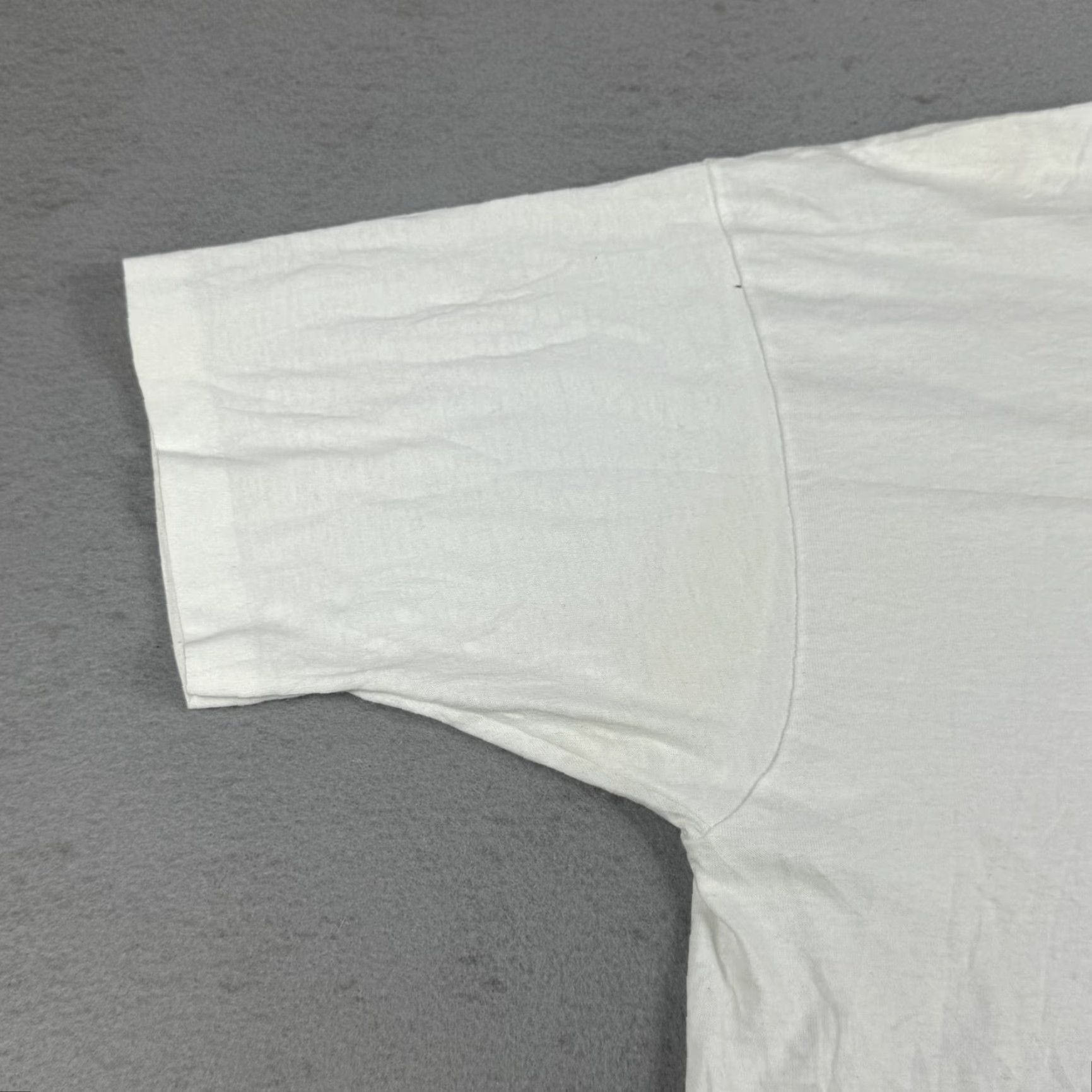 Fruit Of The Loom VINTAGE Walk for Assumption Shirt Mens XL White Born to Foot Jive Made USA 90s Size US XL / EU 56 / 4 - 4 Thumbnail