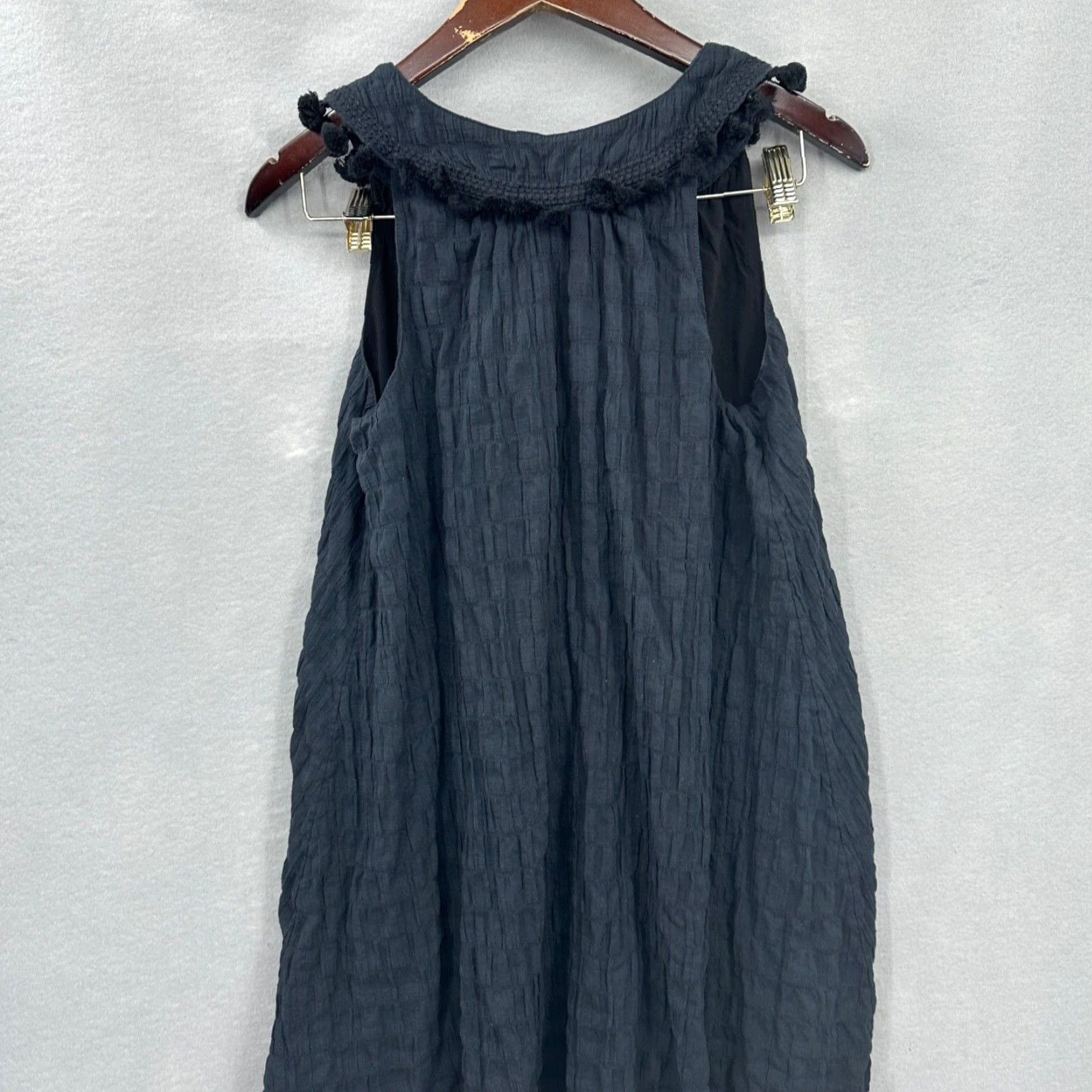 Vineyard Vines Vineyard Vines Dress Womens XS Textured Pom Pom Preppy Muslin Boho Quiet Luxury Dress Short XS Black Bohemian Preppy Womens Size XS / US 0-2 / IT 36-38 - 7 Thumbnail