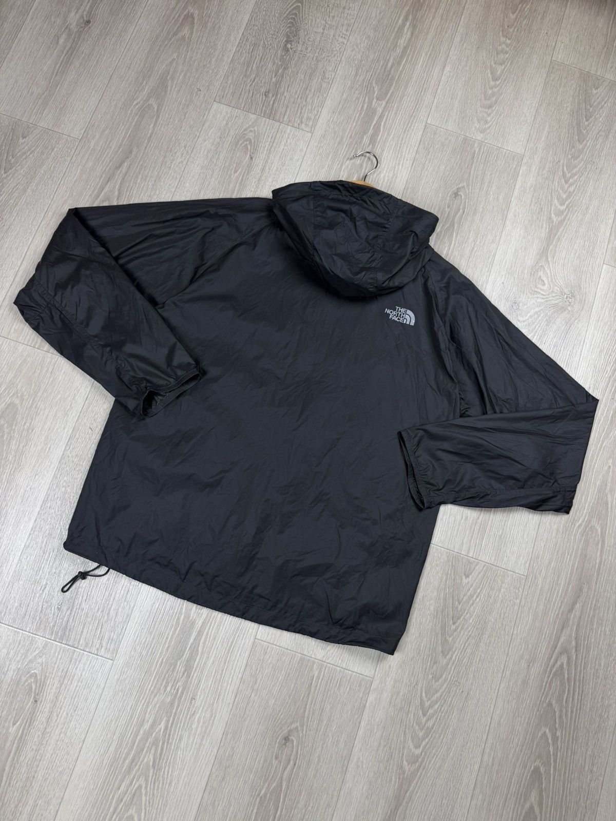 The North Face The North Face Flyweight Jacket Windbreaker Size L Size US L / EU 52-54 / 3 - 9 Thumbnail