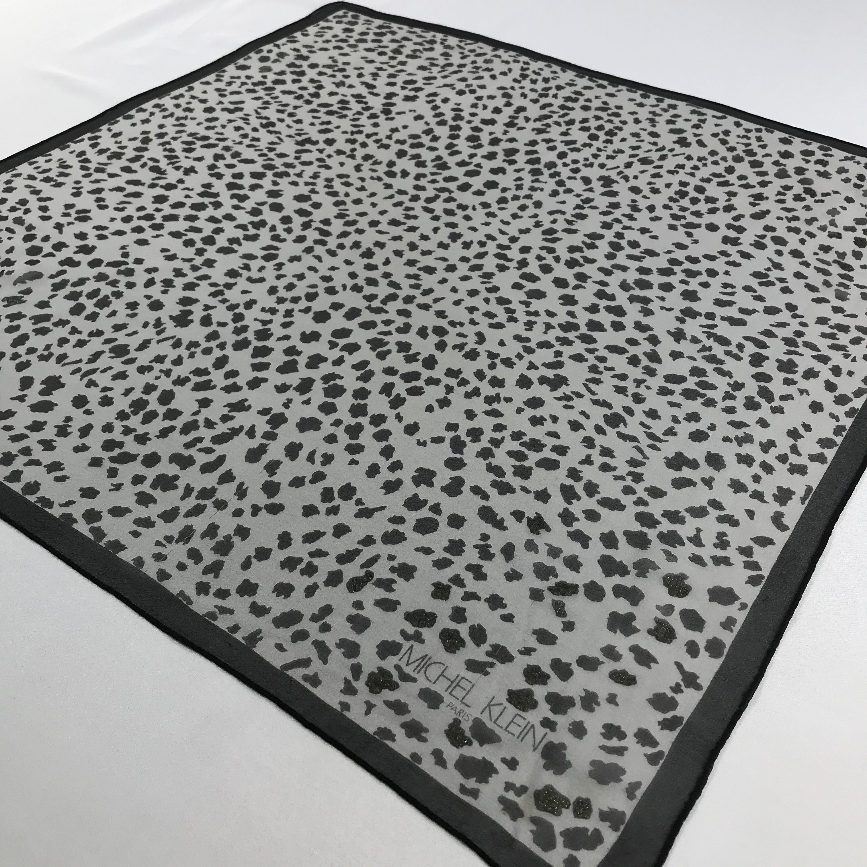 Michel Klein × Vintage Michel Klein Bandana / Handkerchief / Neckerchief - S2290 Size ONE SIZE - 2 Thumbnail