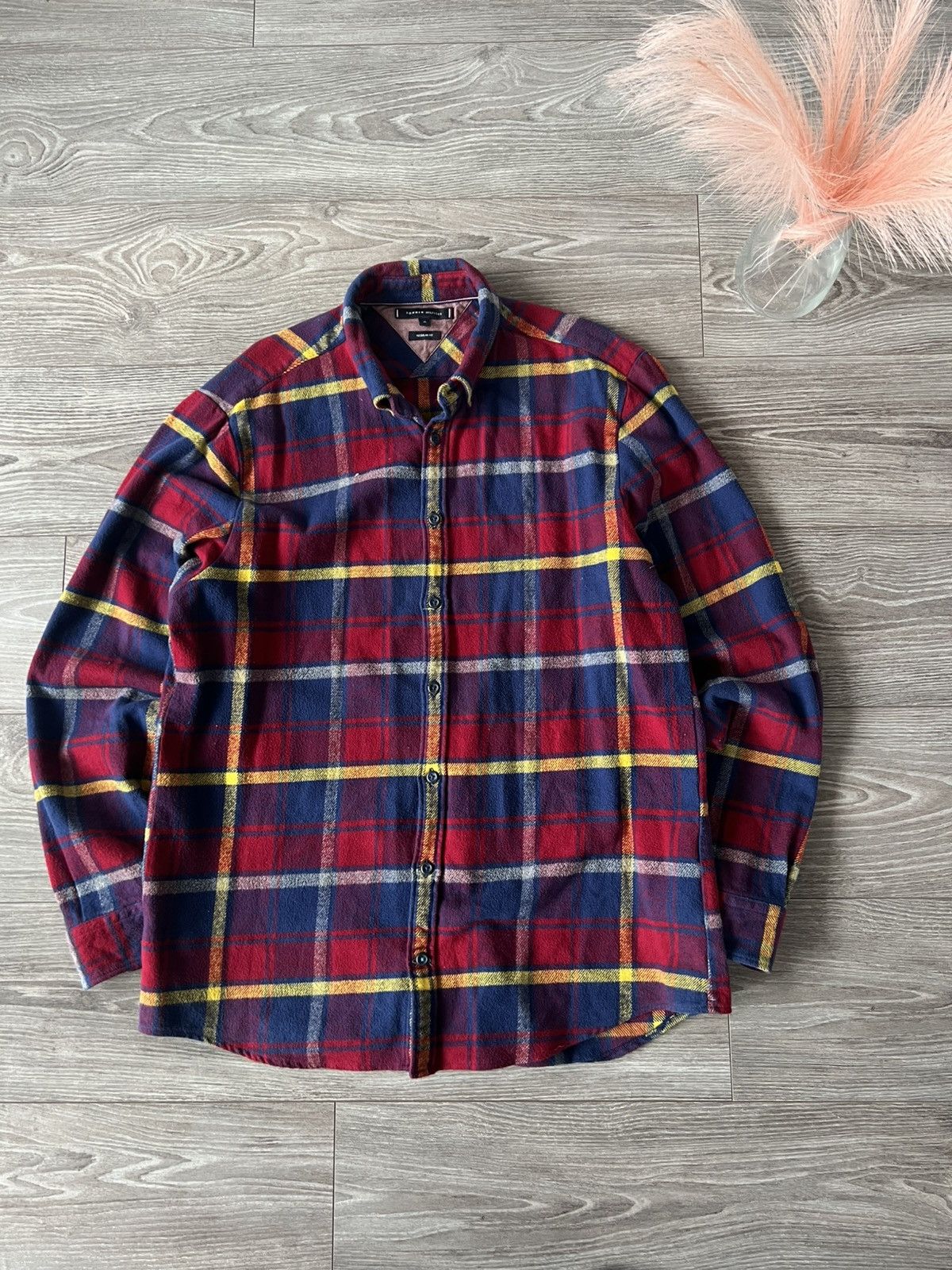 Tommy Hilfiger ‼️Tommy Hilfiger Flanel Teddy Type Sleeve Logo Shirt‼️ Size US XL / EU 56 / 4 - 3 Thumbnail