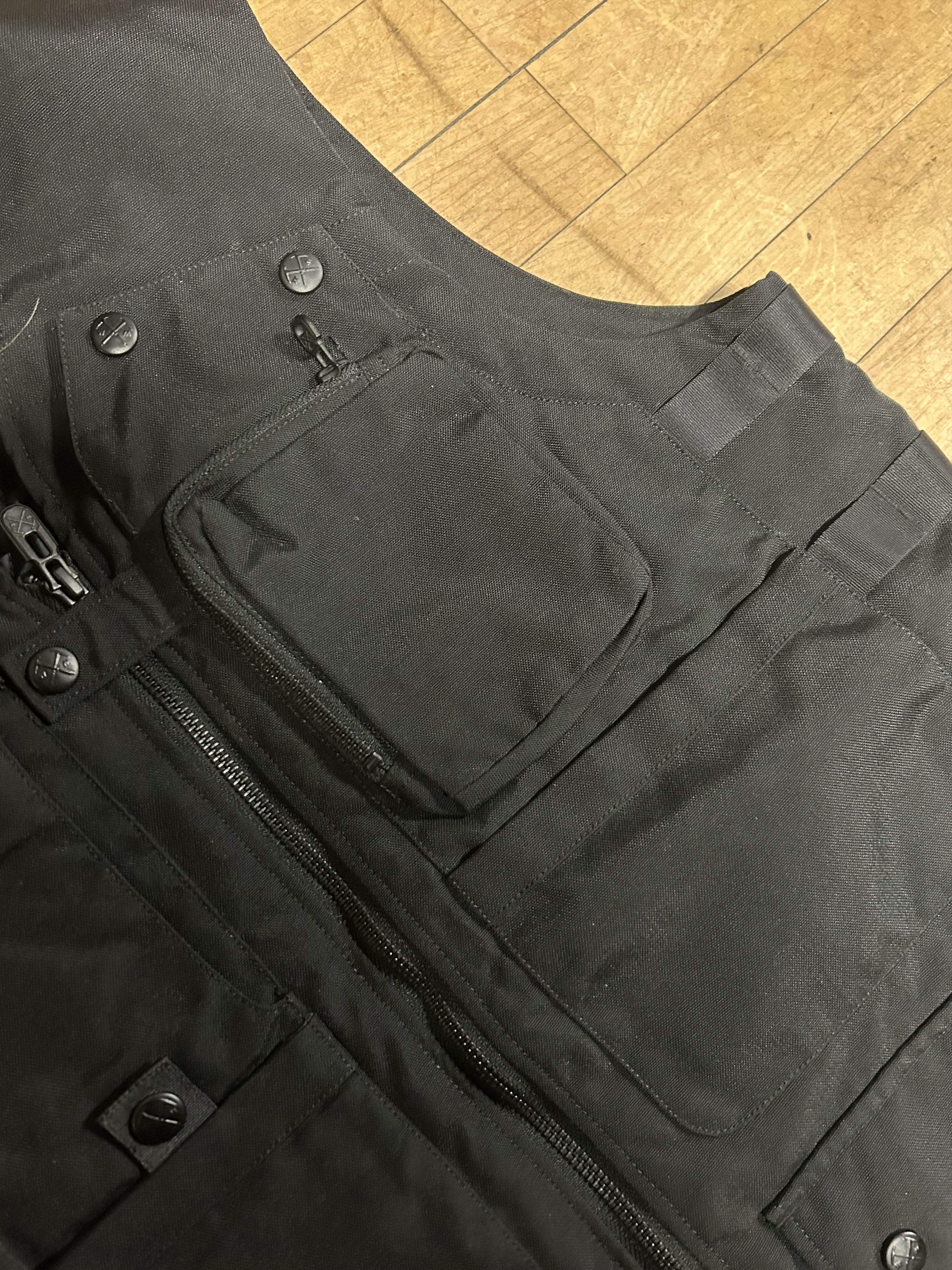White Mountaineering White Mountaineering Tactical Vest Size US S / EU 44-46 / 1 - 4 Thumbnail