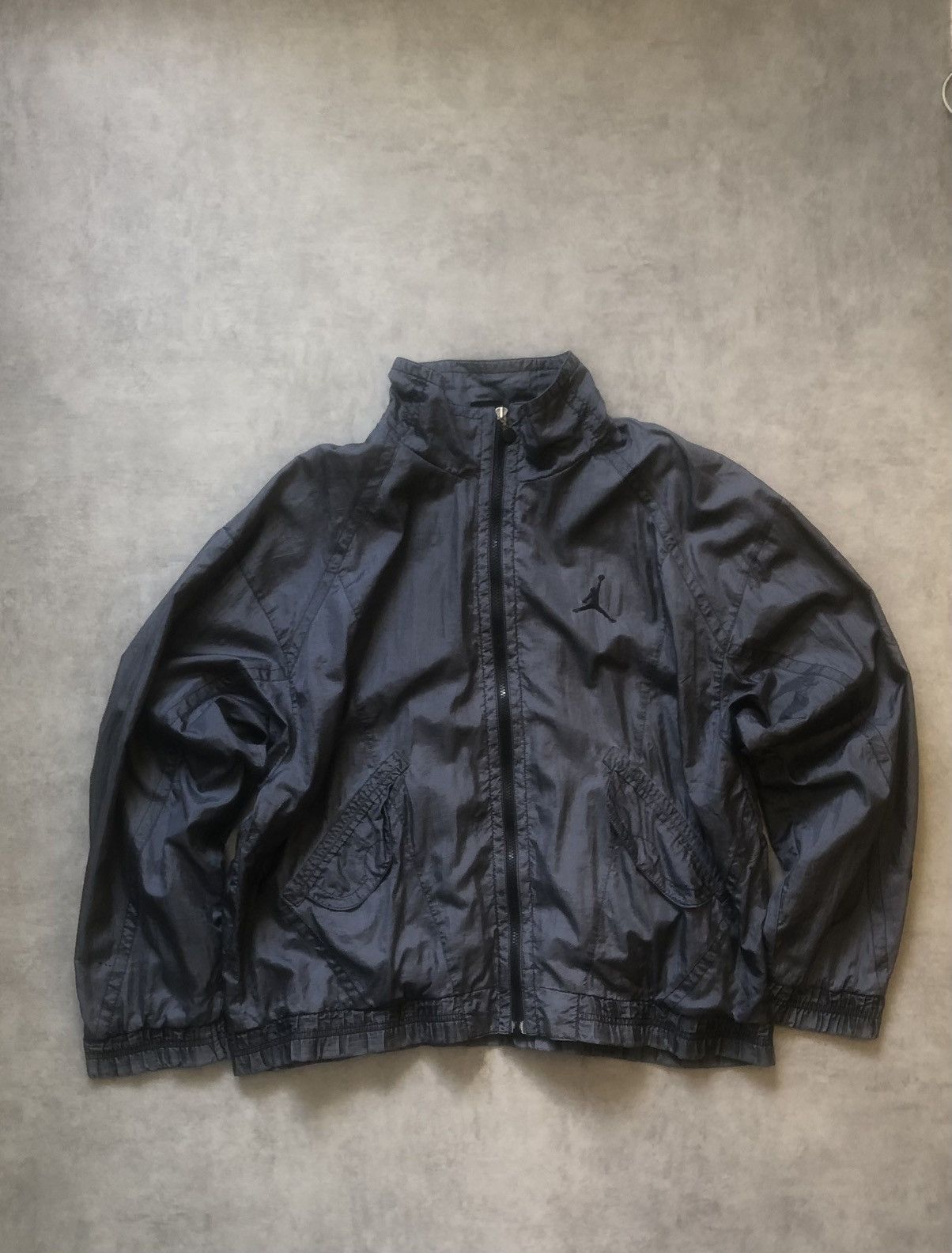 Jordan Brand × Nike × Vintage Vintage 90's NIKE Air Jordan MVP Jacket Big Logo Size US L / EU 52-54 / 3 - 1 Thumbnail