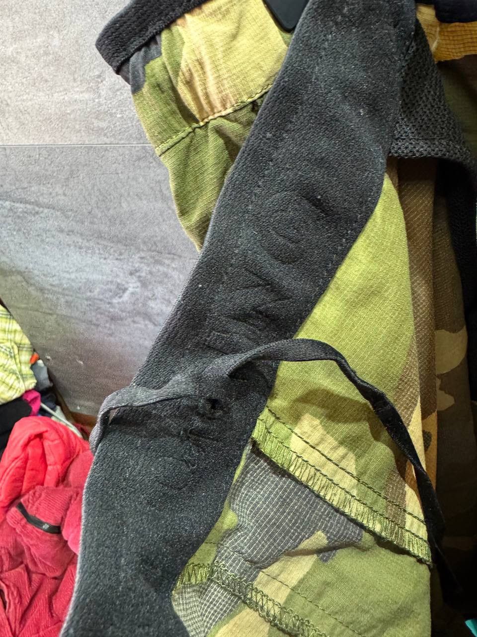 The North Face The North Face Cargo Nylon Camo Shorts Size US 34 / EU 50 - 10 Thumbnail