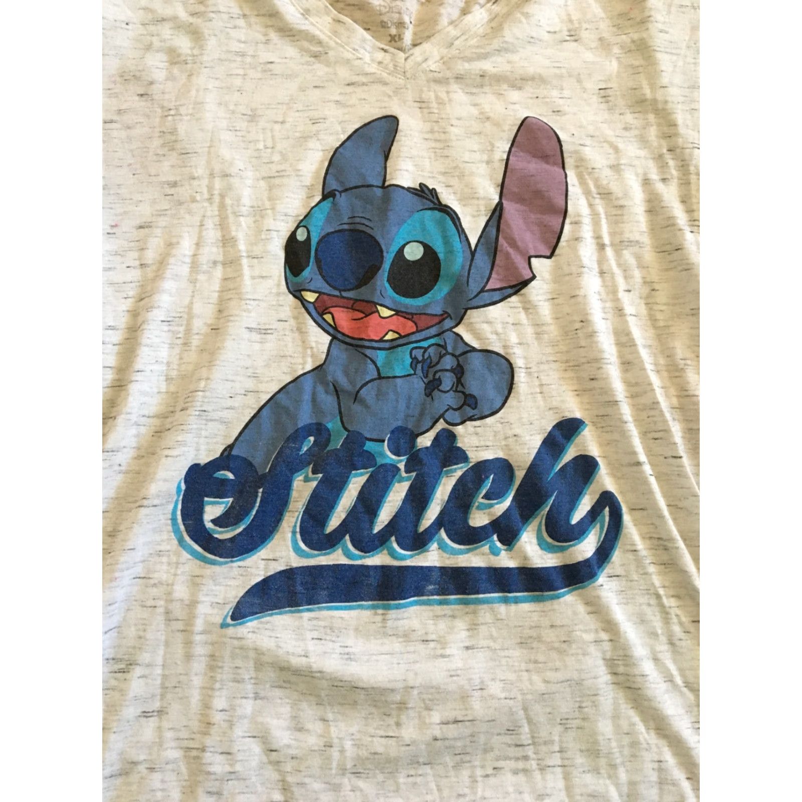 Disney Juniors Shirt Tee XL Lilo & Stitch Disney Cartoon Heather Gray V-Neck T-Shirt Women’s Classic Disney Logo Size XL / US 12-14 / IT 48-50 - 2 Thumbnail