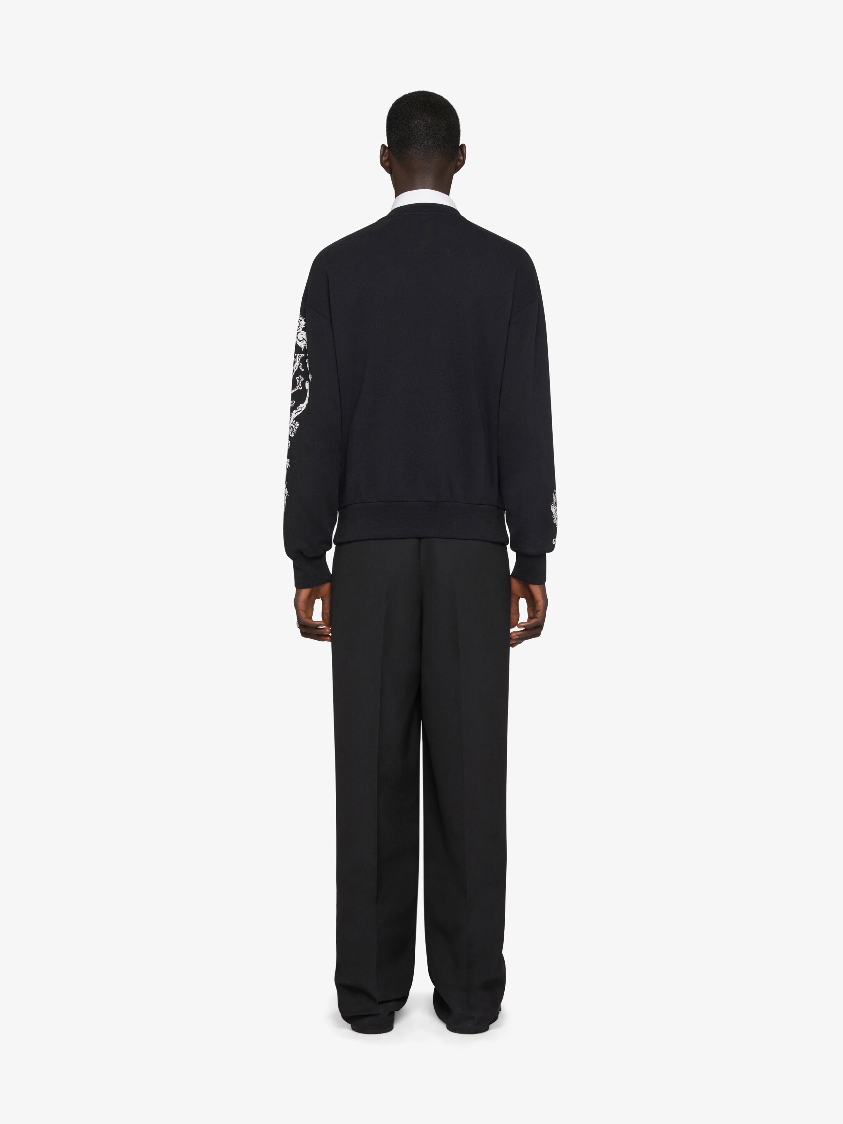 Givenchy o1w1db10325 Boxy Fit Sweatshirt in Black Size US XXL / EU 58 / 5 - 5 Thumbnail