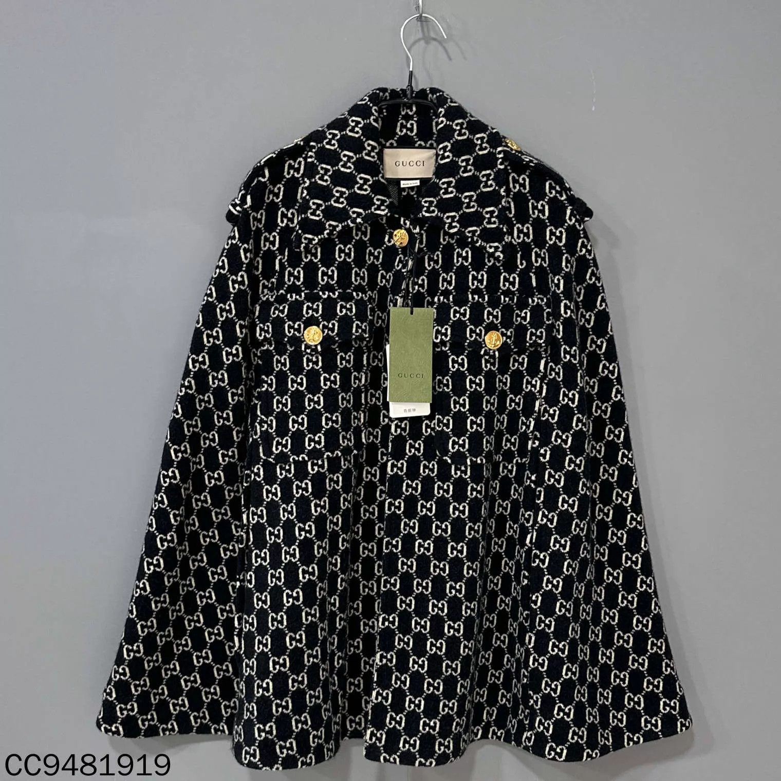 Gucci Gucci GG Monogram Cloak Coats XS 160 Size XS / US 0-2 / IT 36-38 - 2 Thumbnail