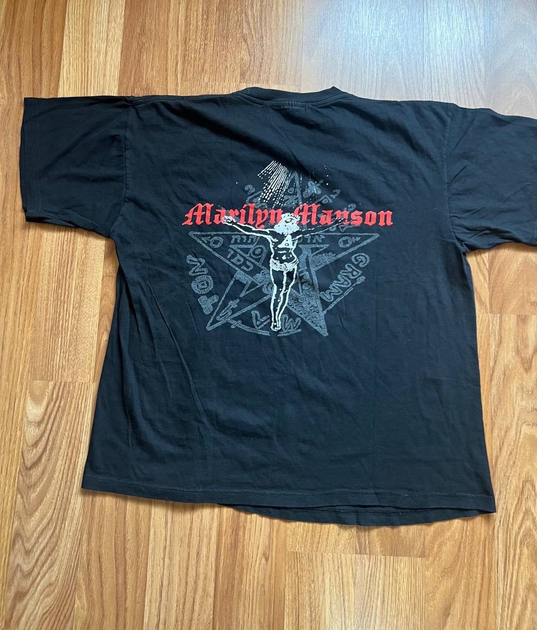 Band Tees × Marilyn Manson × Vintage Vintage Marilyn Manson T Shirt Band Tour Tee Size US L / EU 52-54 / 3 - 12 Thumbnail