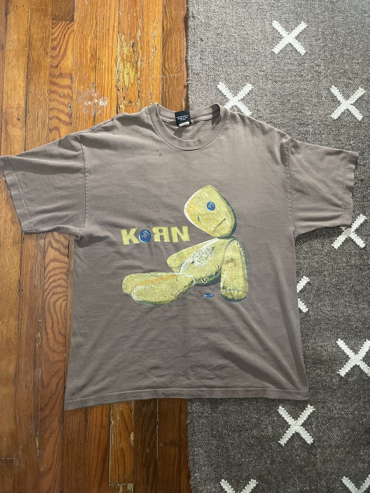 Giant × Vintage 1999 KORN ISSUES GRAPHIC BAND SHIRT Size US XL / EU 56 / 4 - 1 Thumbnail
