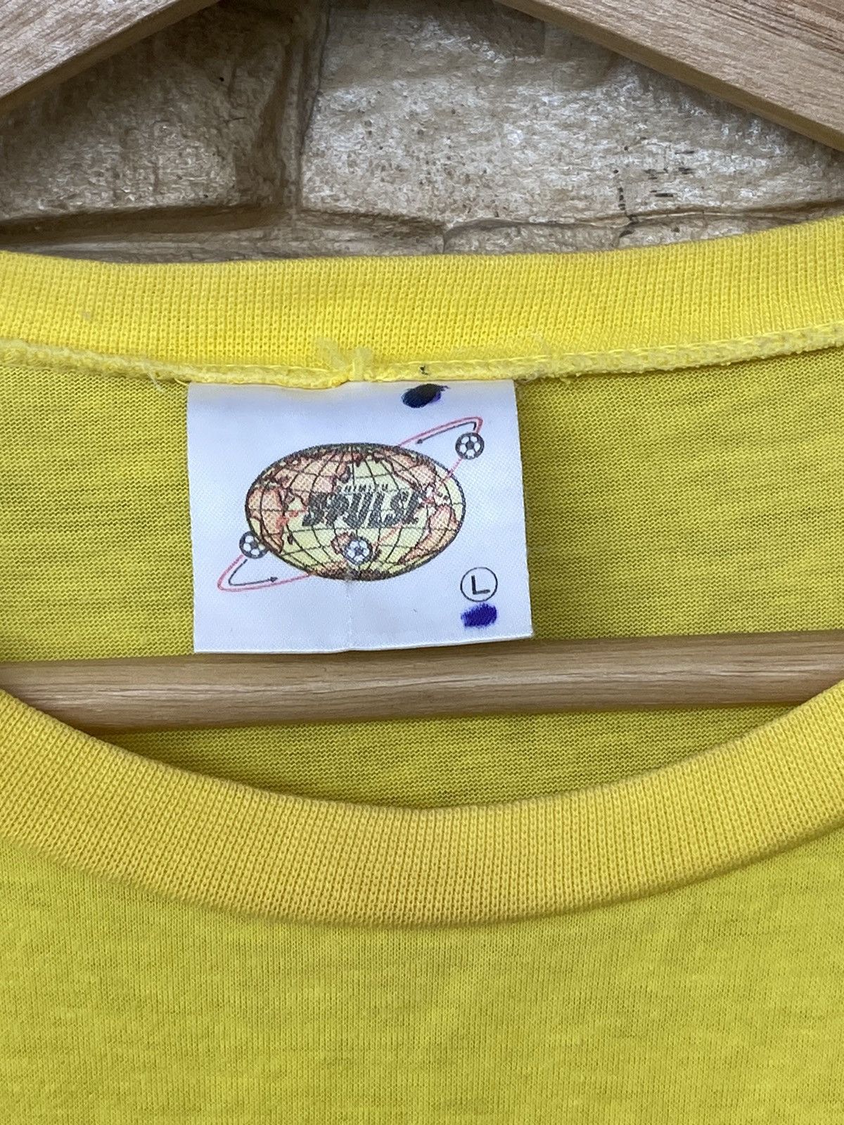 Vintage Vintage 90s Shimizu S Pulse League Japan Club Football Tees Size US L / EU 52-54 / 3 - 3 Thumbnail