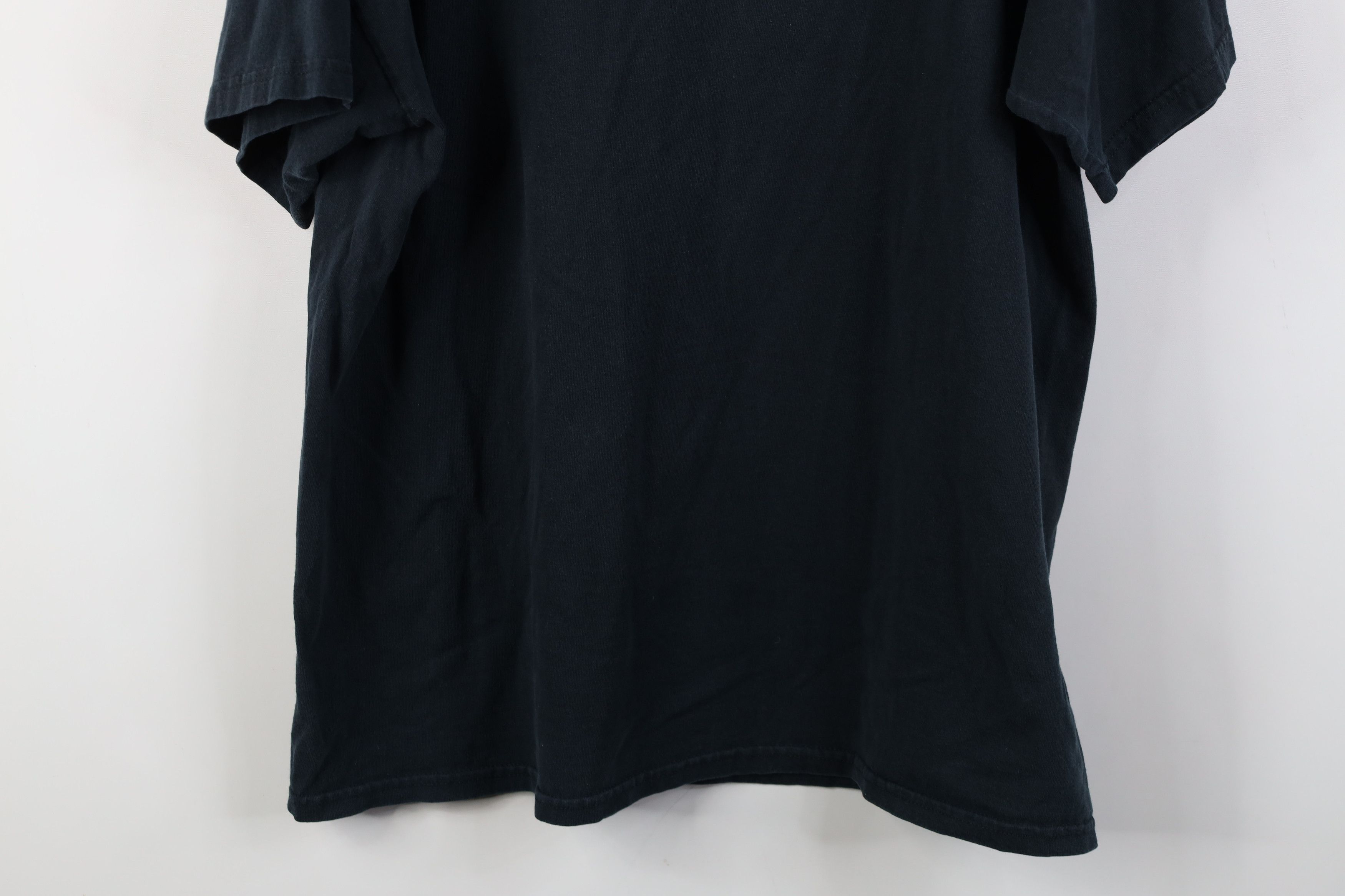 Vintage Vintage Metal Spell Out Scream Acres Haunted Maze T-Shirt Size US XL / EU 56 / 4 - 13 Thumbnail