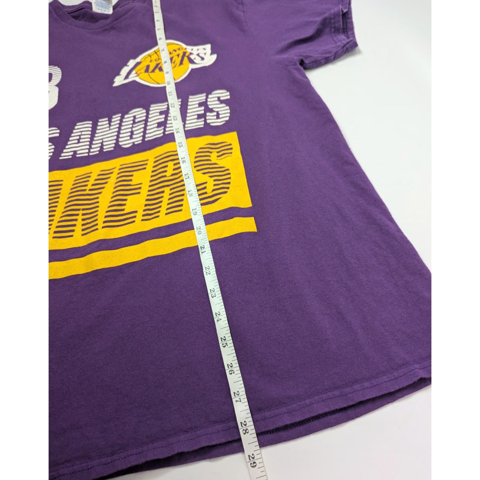 Delta Lakers LeBron James #23 Purple Short Sleeve T-shirt Men's Large Shirt Size US XL / EU 56 / 4 - 7 Thumbnail
