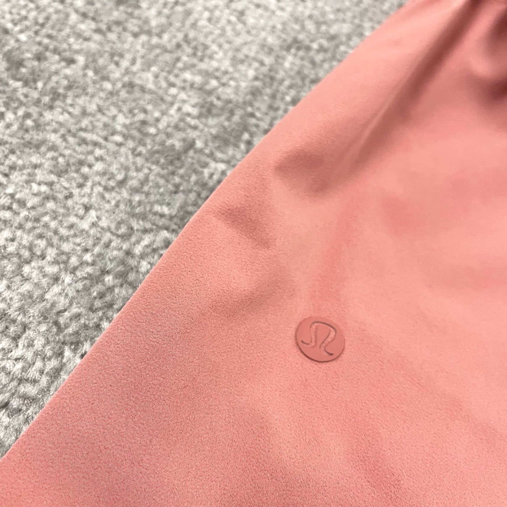 Lululemon Lululemon Jacket Women Size 12 Brier Rose Packable Water Repellent Hooded Full Zip Size XL / US 12-14 / IT 48-50 - 4 Thumbnail