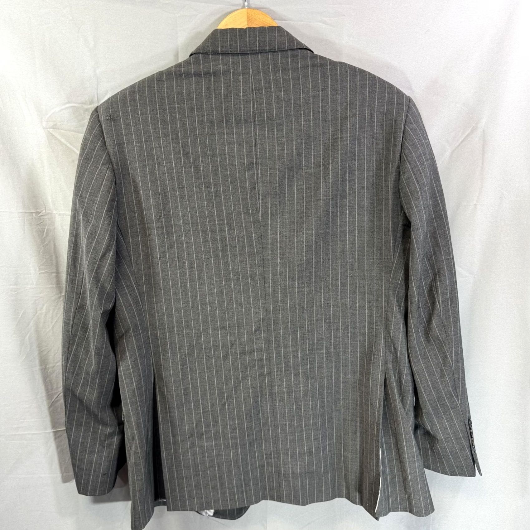 Brooks Brothers Brooks Brothers Blazer Mens 44R Gray Pinstripe Explorer Regent Fit Suit Jacket Classic 2 Piece Notch Lapel Navy Mens Size 44R - 2 Thumbnail