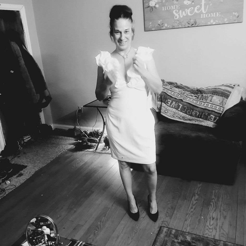 Other Siena Mini, White V-Neck, Ruffled Neckline Dress, 10 NWOT Size L / US 10 / IT 46 - 3 Thumbnail