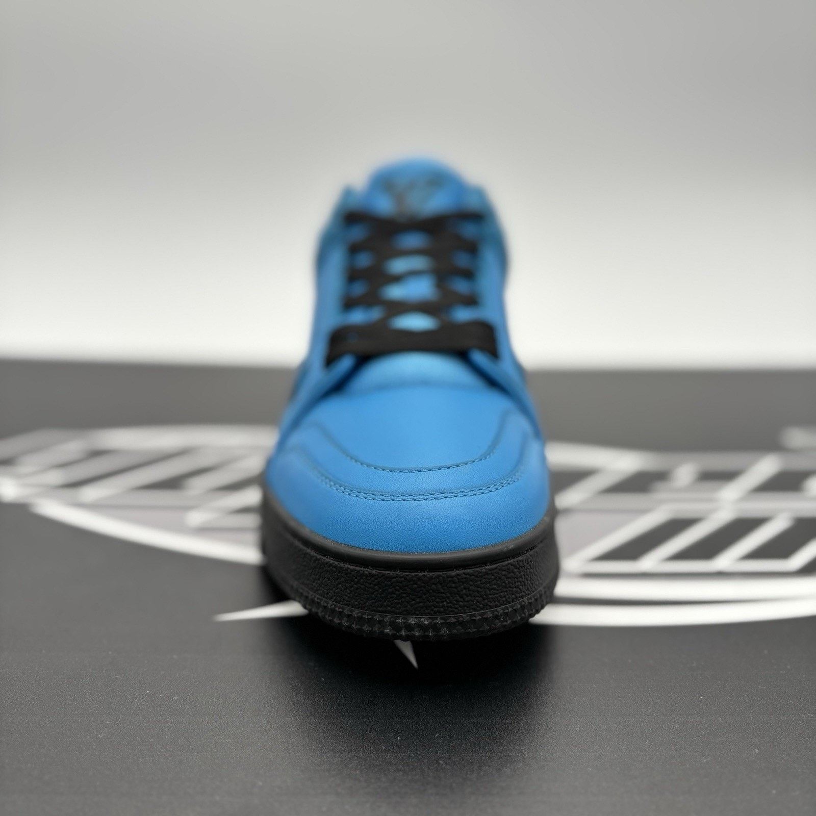 Louis Vuitton Louis Vuitton Virgil Abloh Trainer 'Blue Black' | Worn 1-3x Size US 8 / EU 41 - 6 Thumbnail