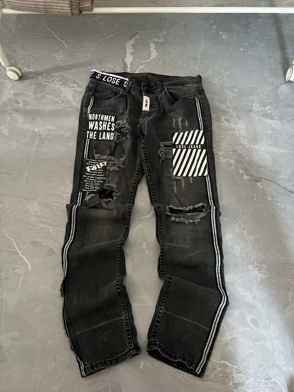 Exclusive Distressed Faded Designer / Vintage Slim Jeans 90