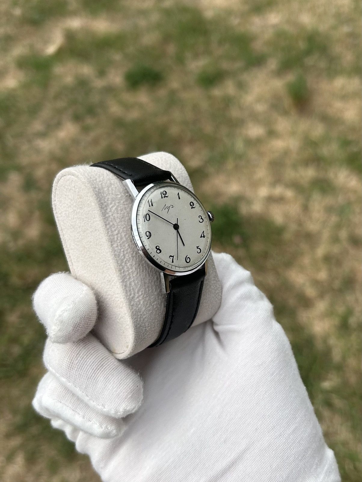 Vintage Vintage Watch Luch USSR Soviet Mechanical 1980s Size ONE SIZE - 4 Thumbnail