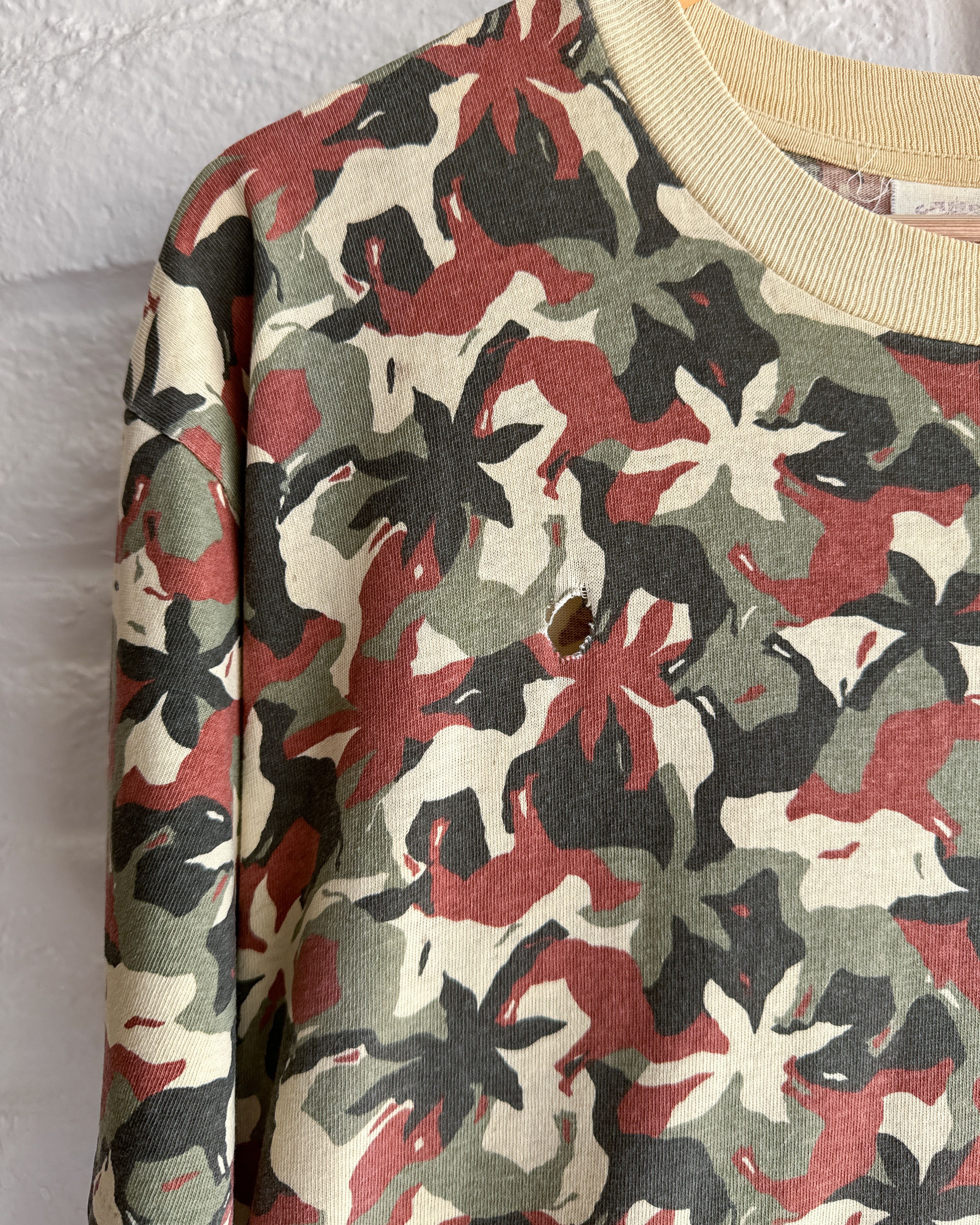 Camel Vintage 90s Camel Cigarettes Camo All Over Print T Shirt XL Size US XL / EU 56 / 4 - 10 Thumbnail