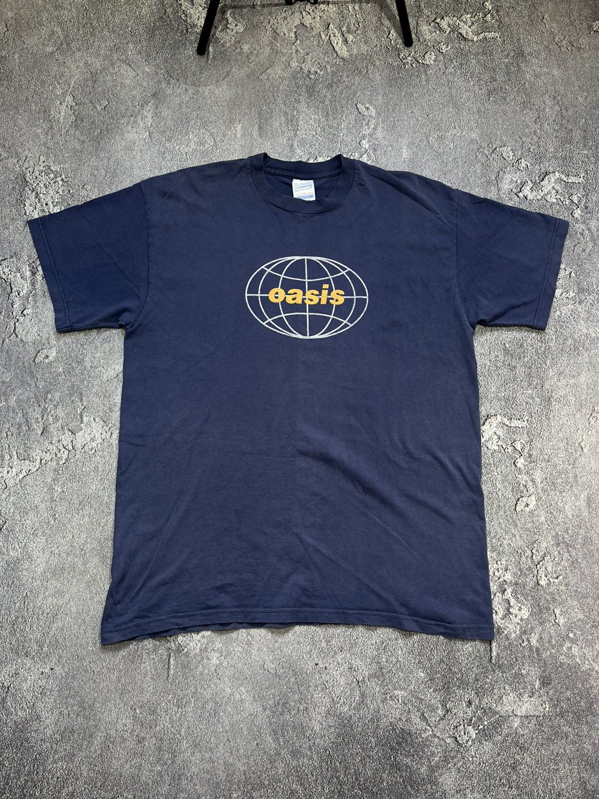 Other Vintage 1997 Oasis Wembley Arena LONDON limited edition Size US XL / EU 56 / 4 - 2 Thumbnail