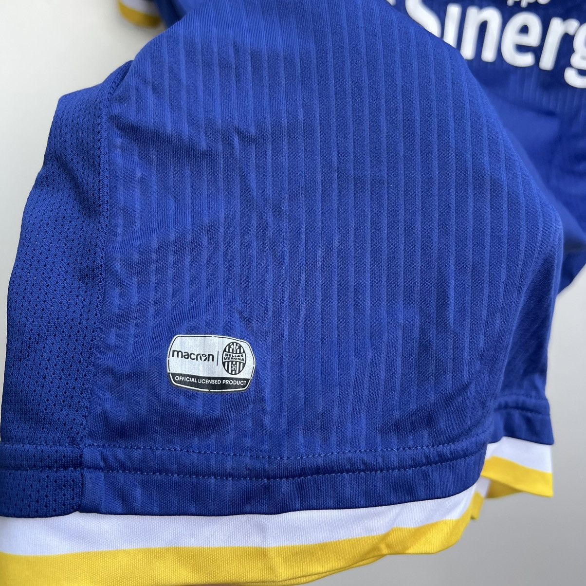 Macron Hellas Verona 2018-2019 Macron football soccer jersey Size US L / EU 52-54 / 3 - 7 Thumbnail