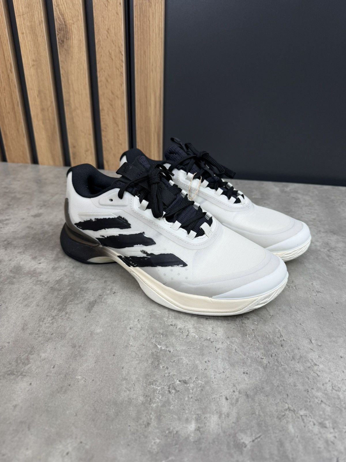 Y-3 Adidas Y-3 Yohji Yamamoto Avacourt 2 Tennis Shoes Size 40 Size US 10 / IT 40 - 2 Thumbnail