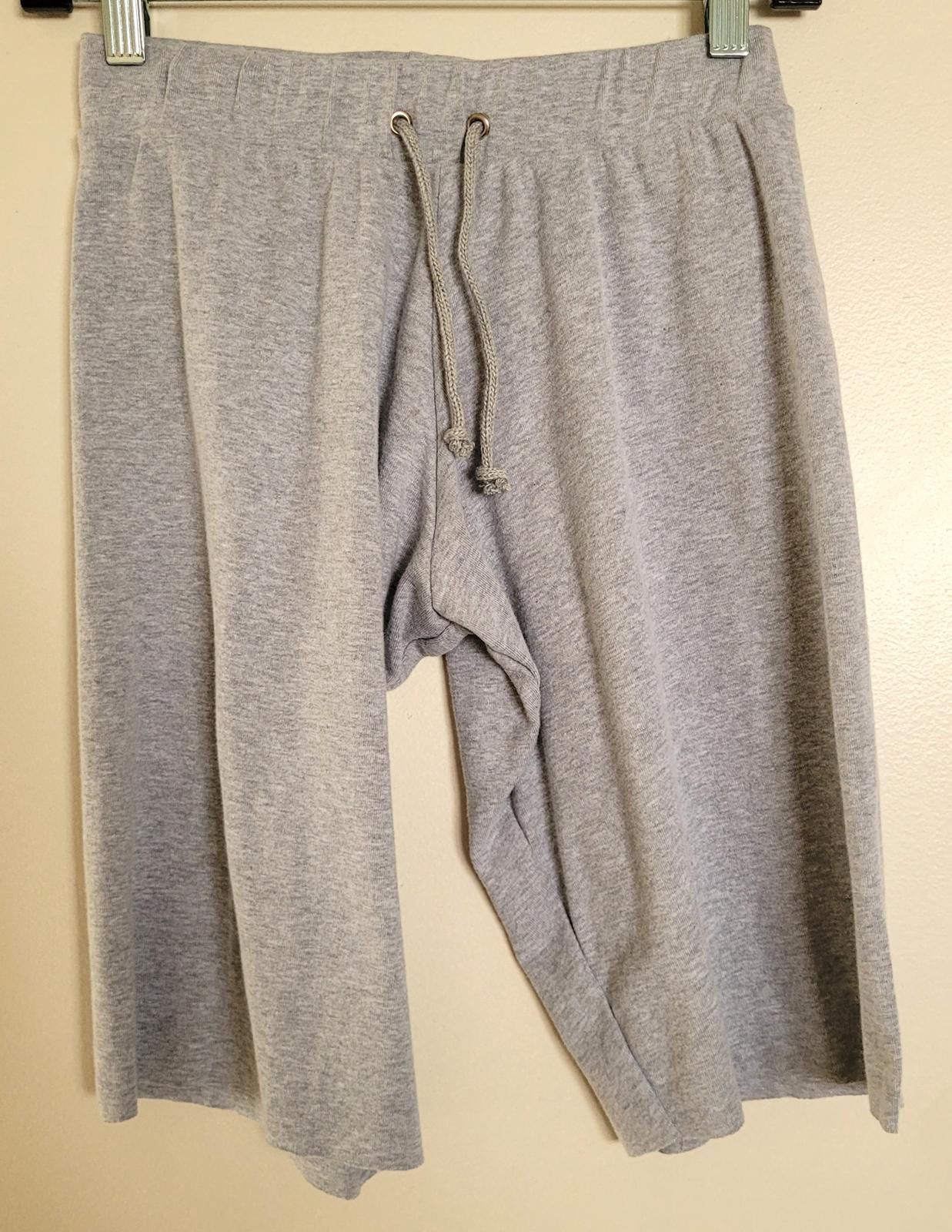Other Men's Small Gray Yoga Sweatpants Shorts by GO Softwear - NEW Size US 30 / EU 46 - 1 Thumbnail