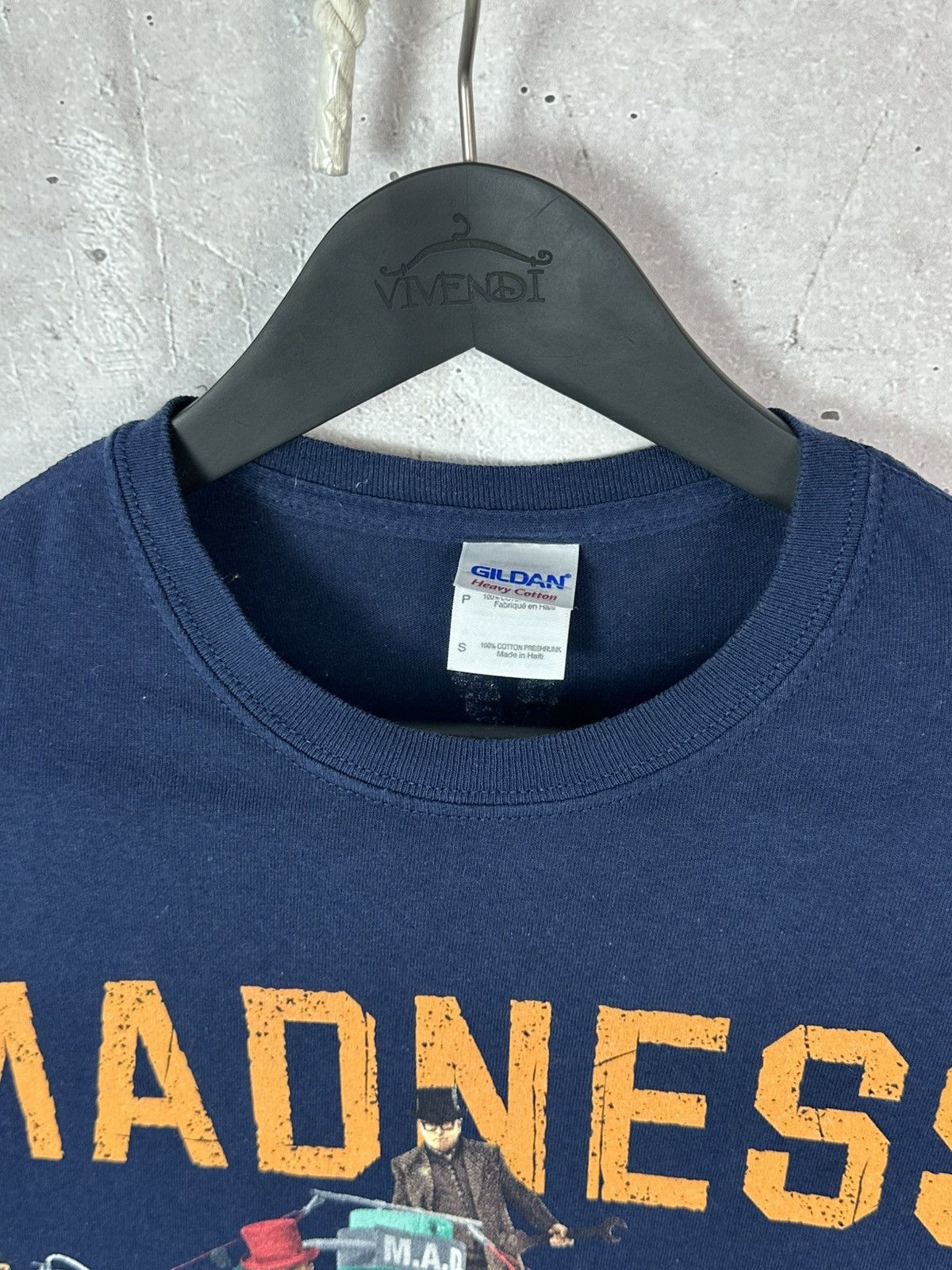 Band Tees Vintage Madness Mad Head Blue Cotton T-shirt Size US S / EU 44-46 / 1 - 3 Thumbnail