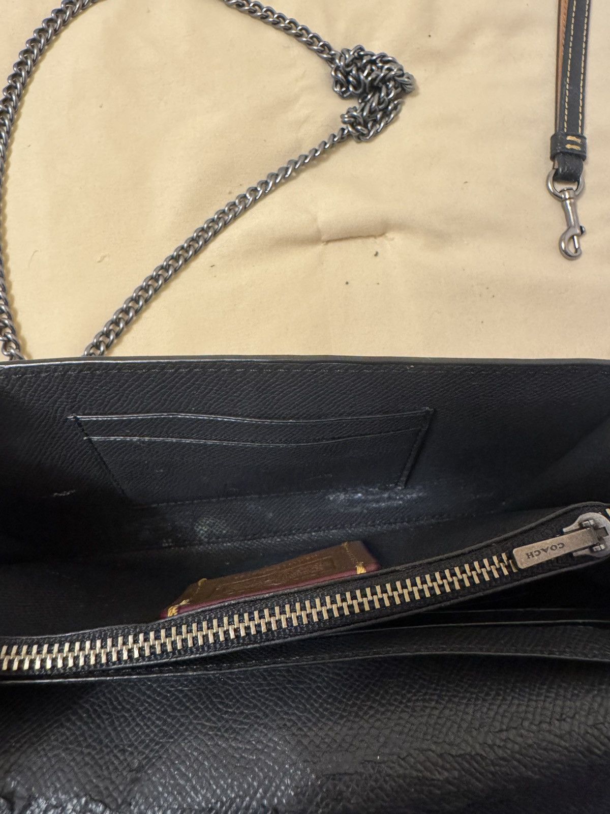Coach Coach Bear Chain Crossbody Purse Size ONE SIZE - 7 Thumbnail