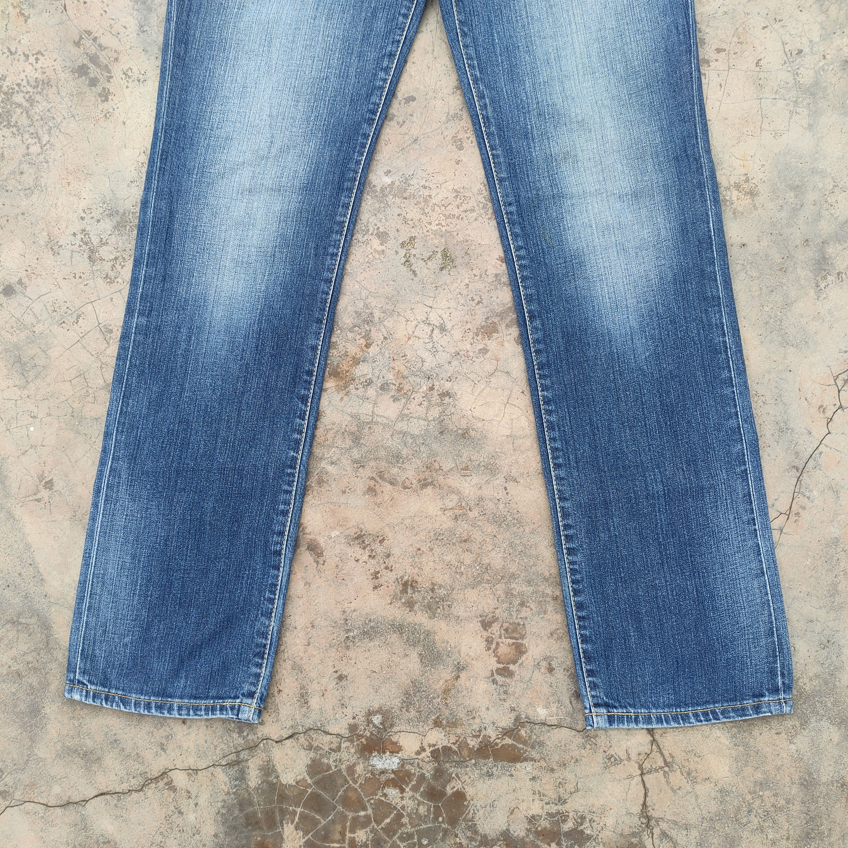 Edwin VINTAGE EDWIN BLUE TRIP FADED JEAN DENIM PANTS Size US 30 / EU 46 - 4 Thumbnail