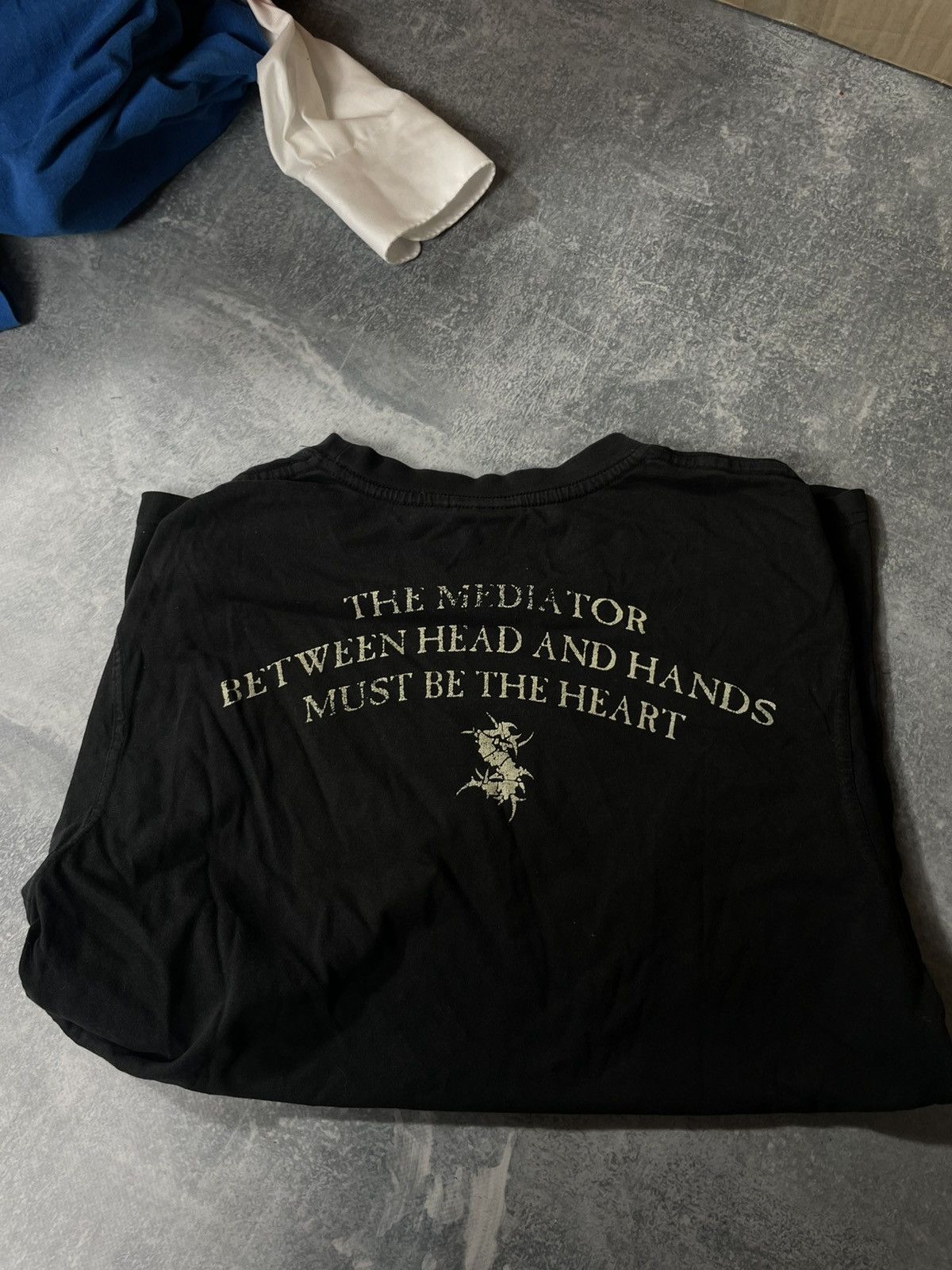 Band Tees Sepultura vintage band tee the mediator between head Size US M / EU 48-50 / 2 - 4 Thumbnail
