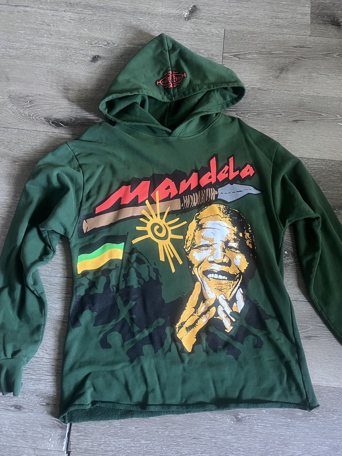 Barriers Nelson Mandela Hoodie Large hotsell