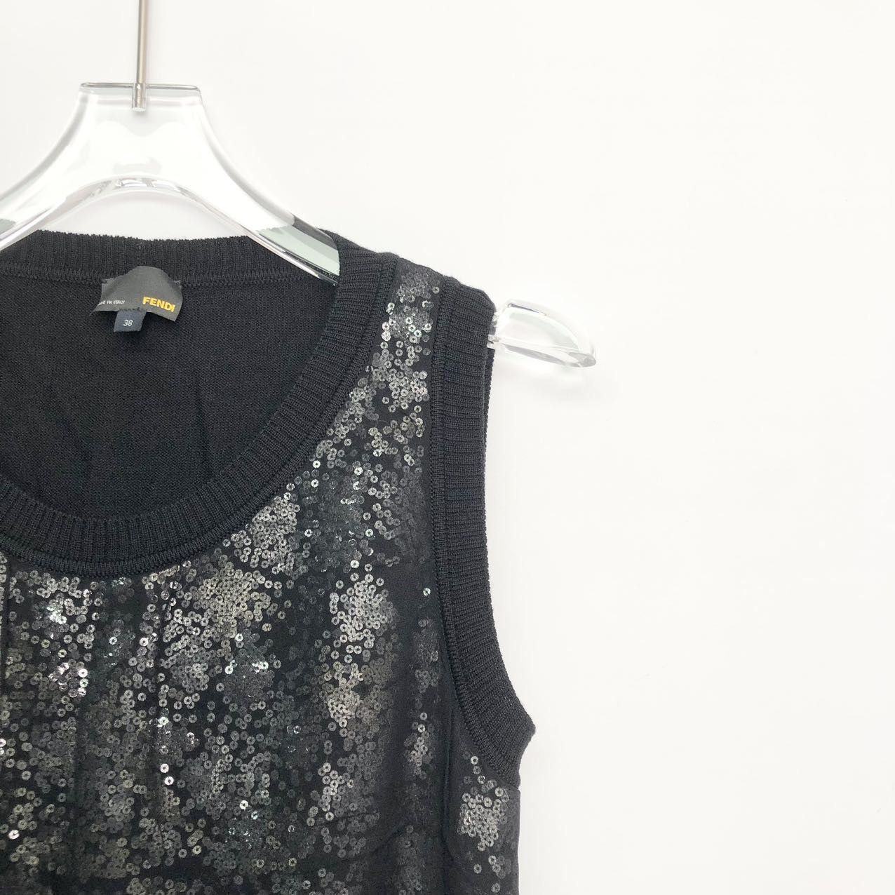 Fendi Fendi Solid Color Sequin Sleeveless Vest K26WX Size XS / US 0-2 / IT 36-38 - 3 Thumbnail