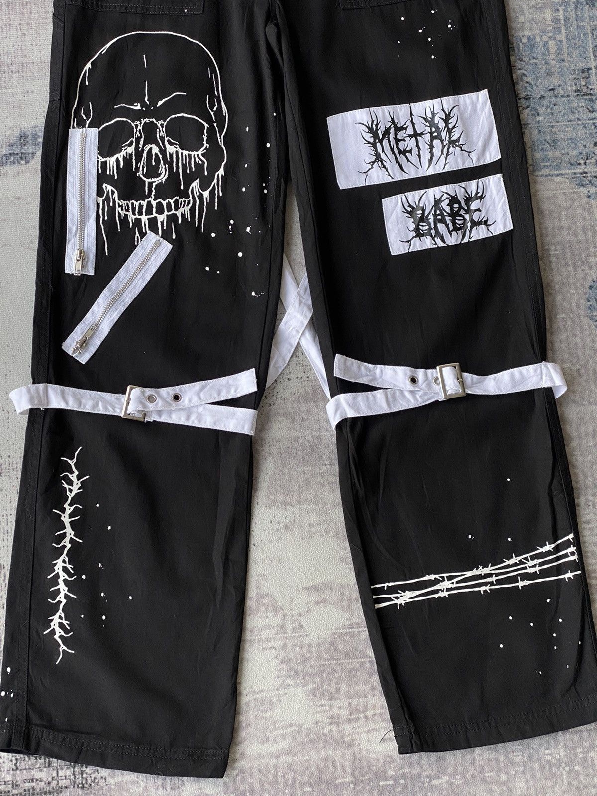 Japanese Brand Vintage Metal Babe Skull Tactical Bondage Riot Punk Pants Size US 29 - 3 Thumbnail