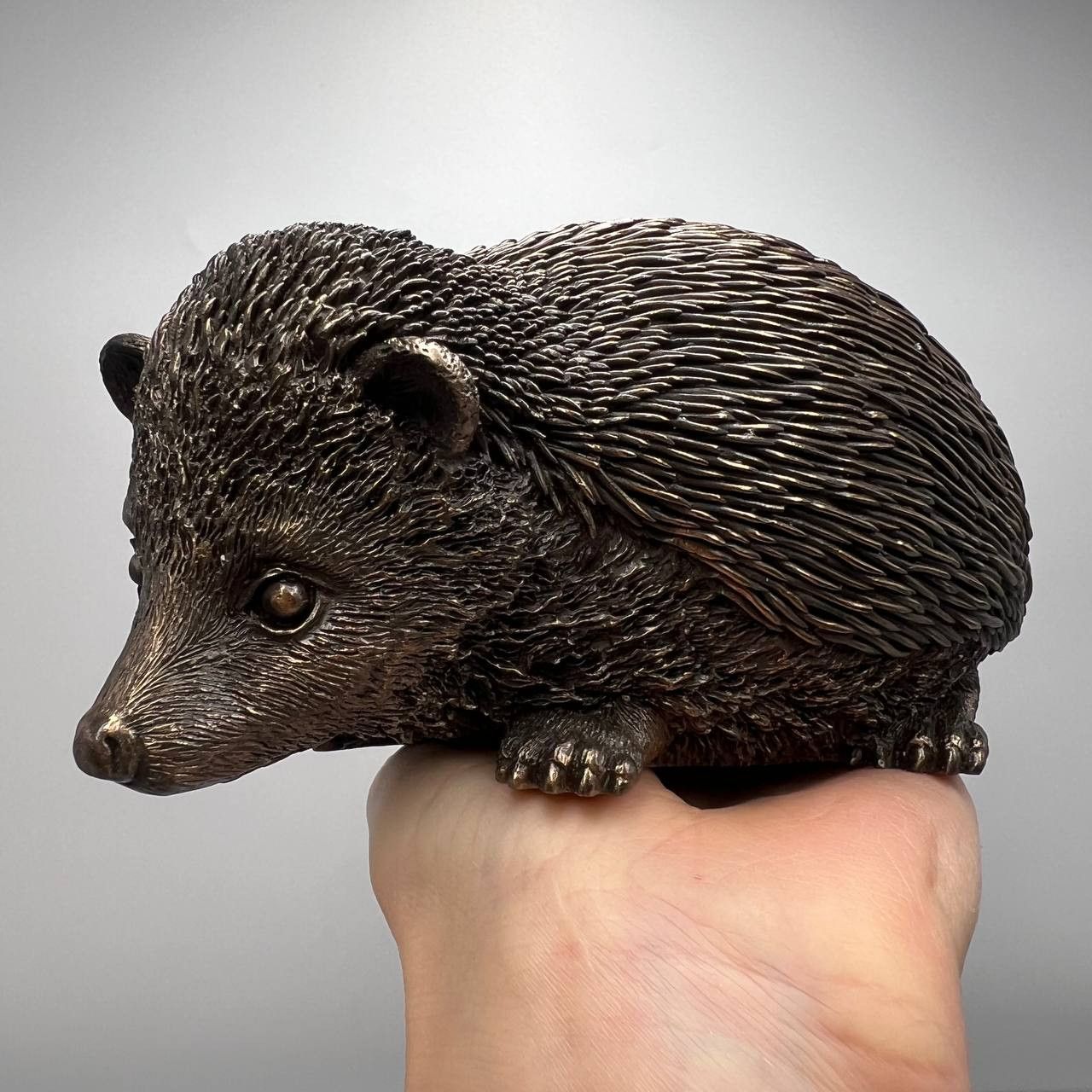 Vintage Hedgehog Statue Figure Polystone Bronze Made in Italy 1.1 kg Size ONE SIZE - 2 Thumbnail