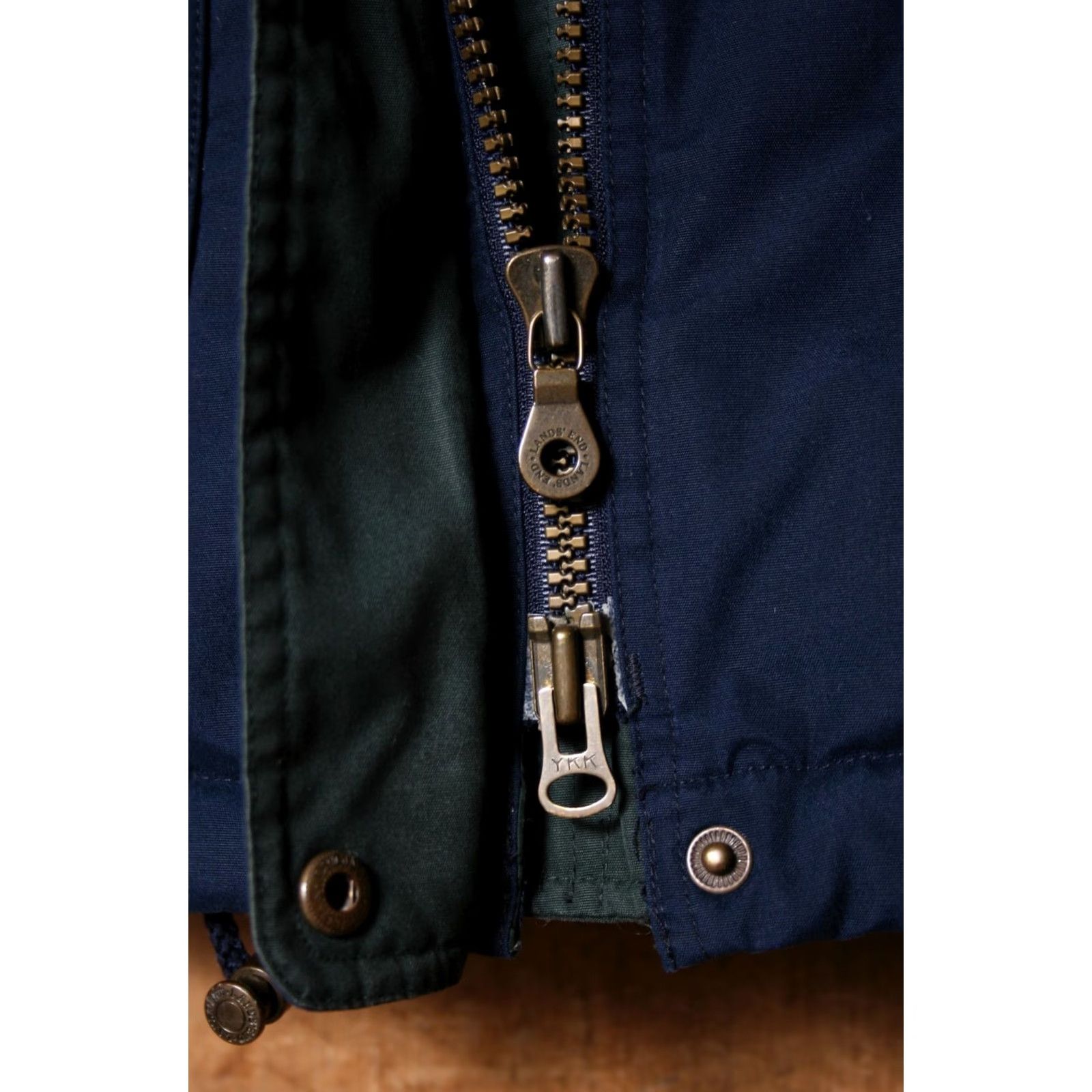 Lands' End VINTAGE Lands' End Blue Goose Down Parka Coat Women M/L Size M Regular Down Winter Coat XS? No. Size M / US 6-8 / IT 42-44 - 7 Thumbnail