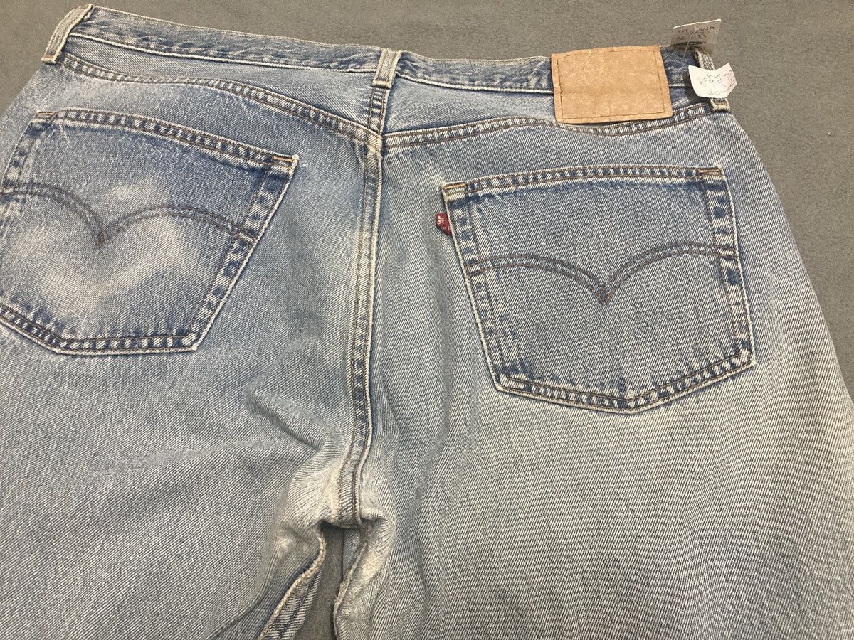 Levi's Vintage Y2K Levis 501 jeans Made in USA Size US 38 / EU 54 - 14 Thumbnail
